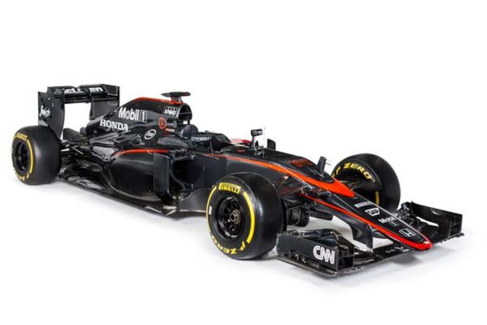 FOTOD | Hüvasti hõbenooled! McLareni vormelid läbisid sünkja värvimuutuse
