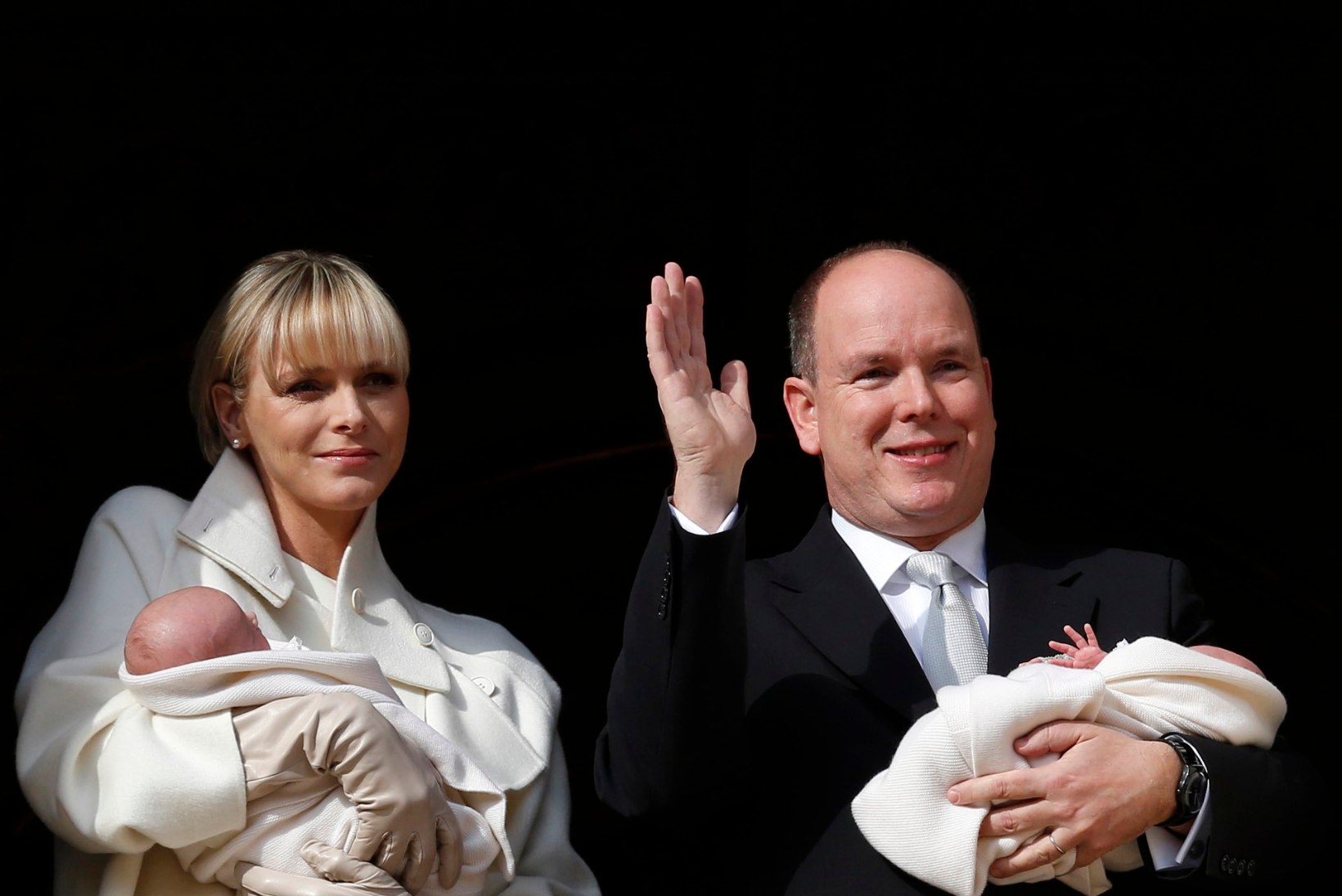 Monaco vürstipere ristib kaksikuid