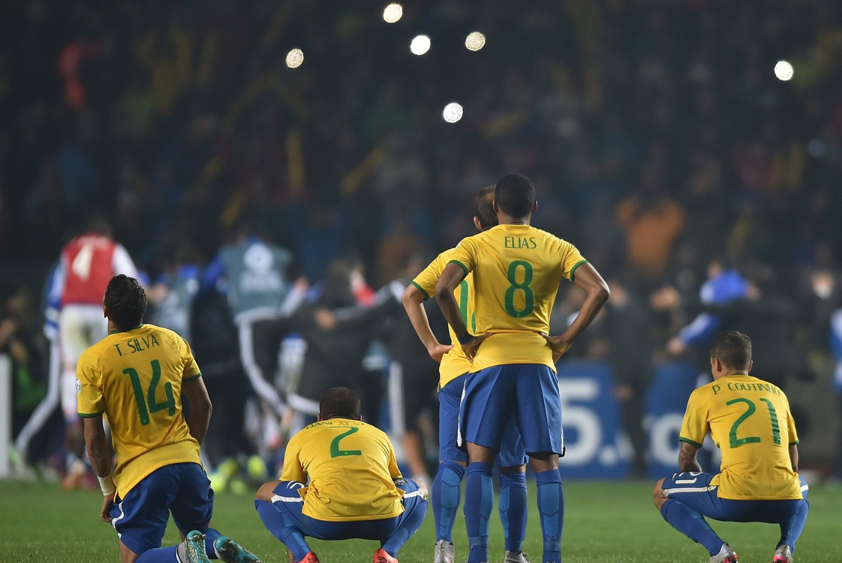 Argentiina sai penaltipainega hakkama, Brasiilia põrus taas