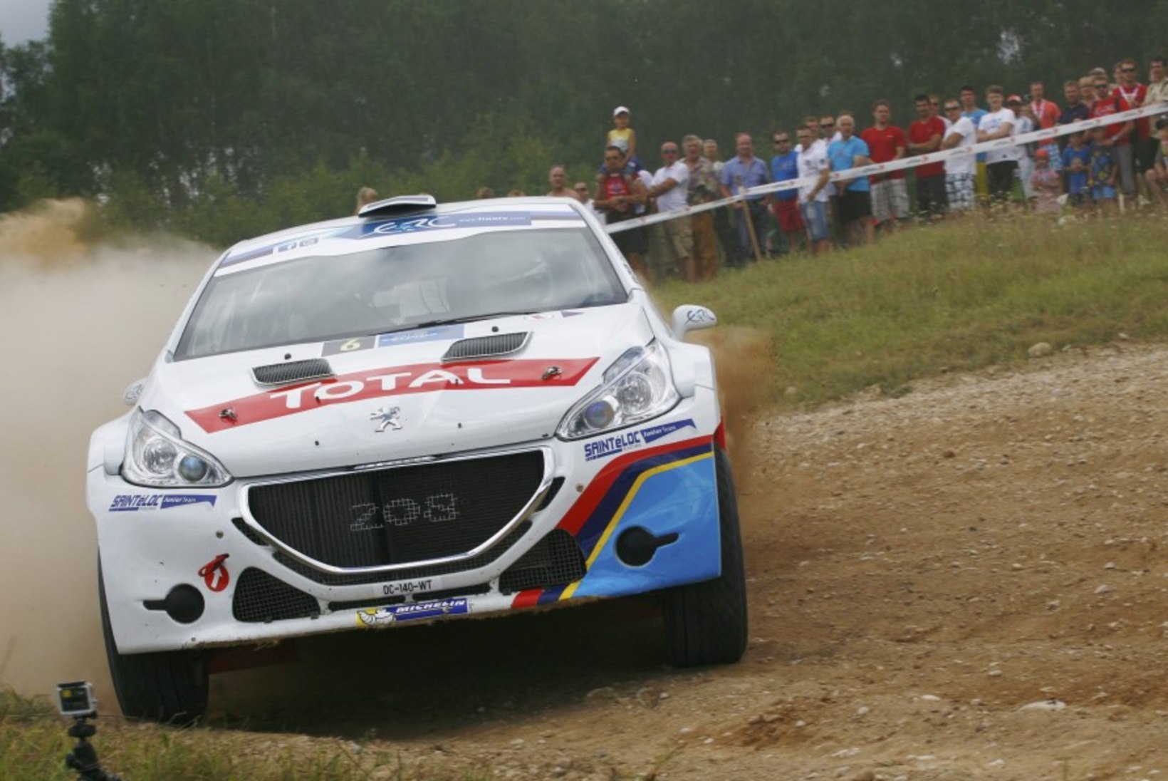 Kohalik ralliäss stardib Rally Estonial võimsa masinaga