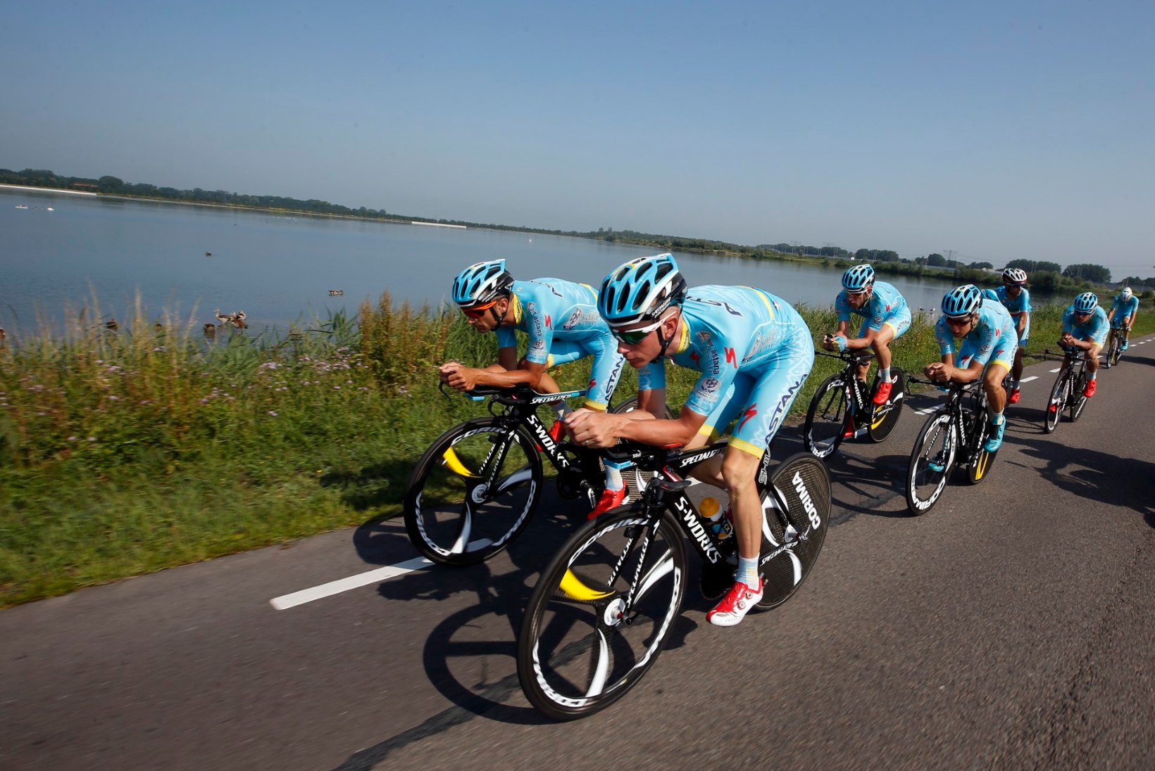 Astana lõpetas meeskondliku eraldistardi 5. kohaga, võitis BMC