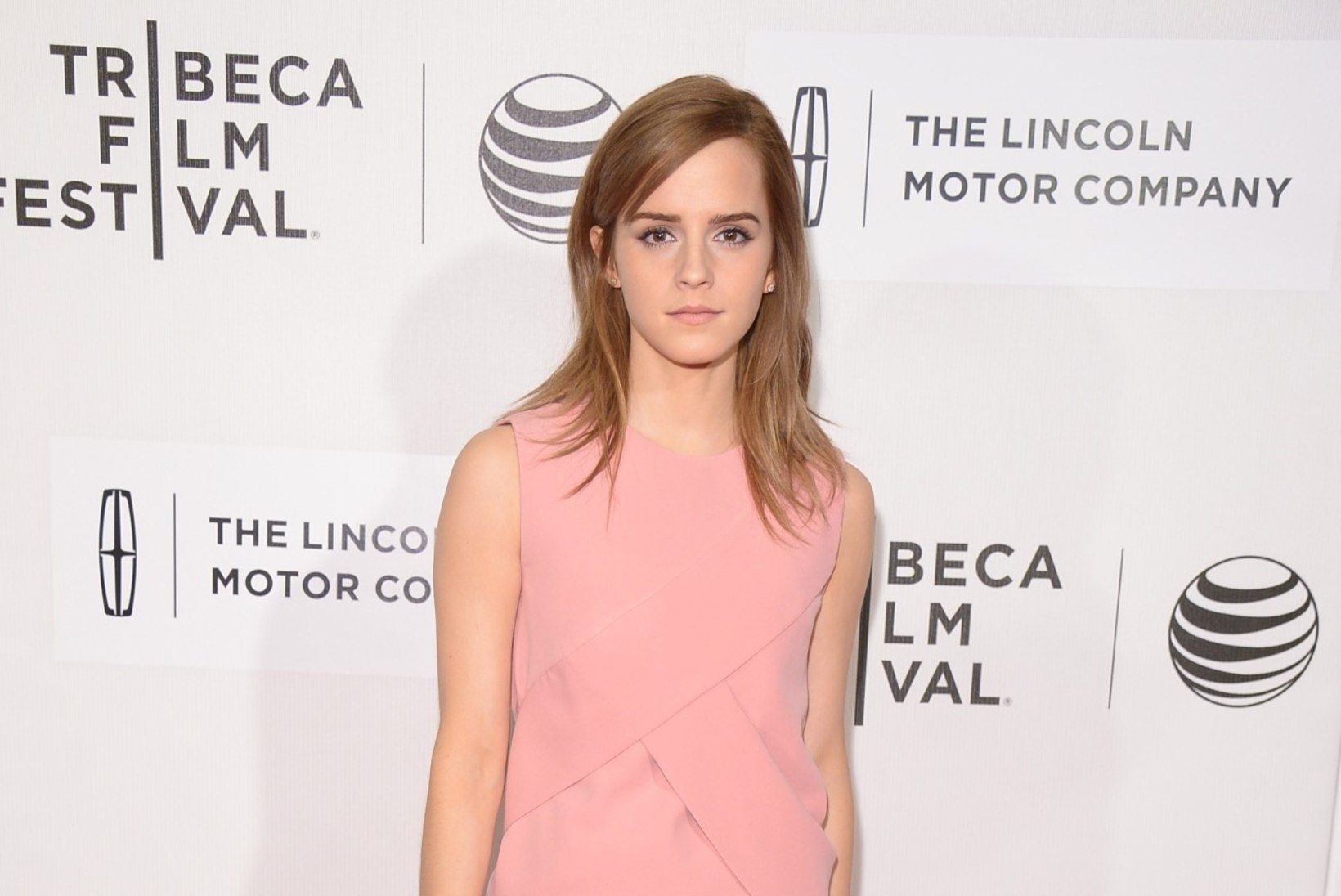 Emma Watsonil  on seksikaimad varbad