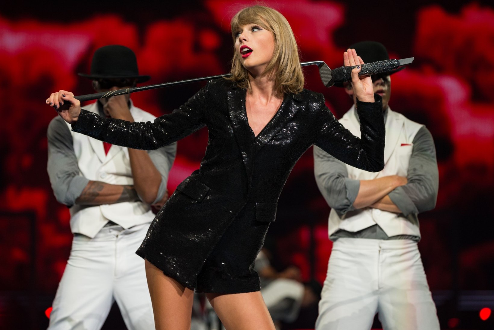 Taylor Swift loobus hiigelpalgast 