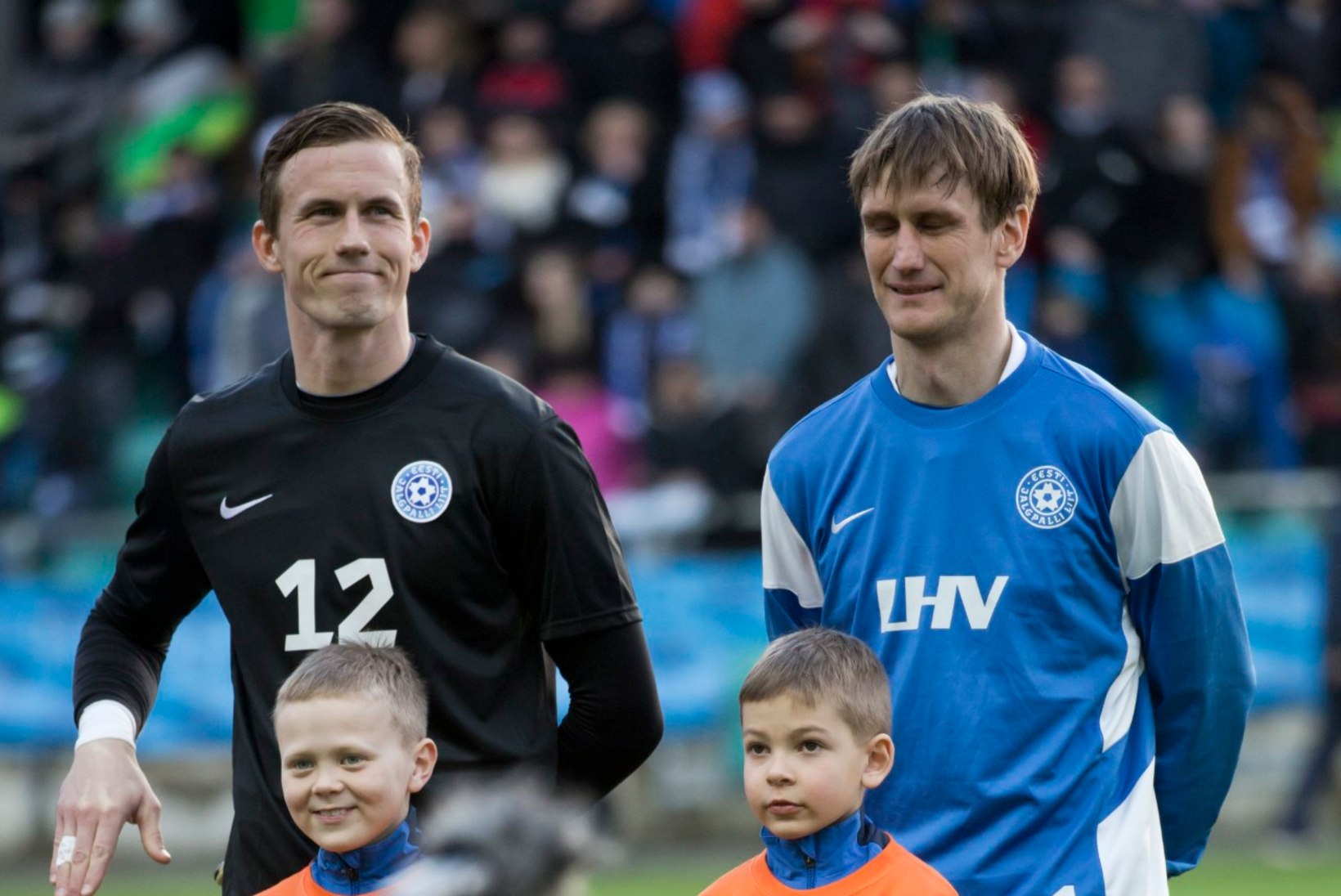 HÄSTI! Eesti jalgpallikoondise esiväravavaht pikendas koduklubiga lepingut