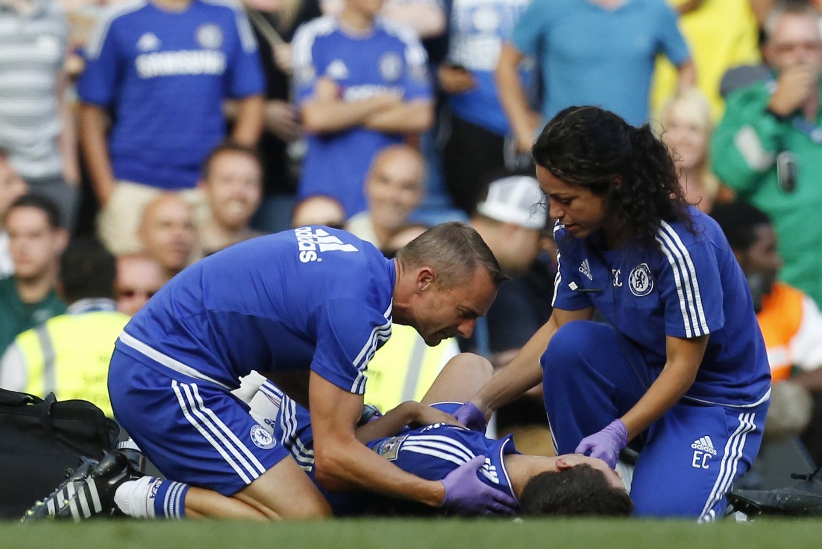 Jose Mourinhoga tülli pööranud kaunis naisarst lahkus Chelseast