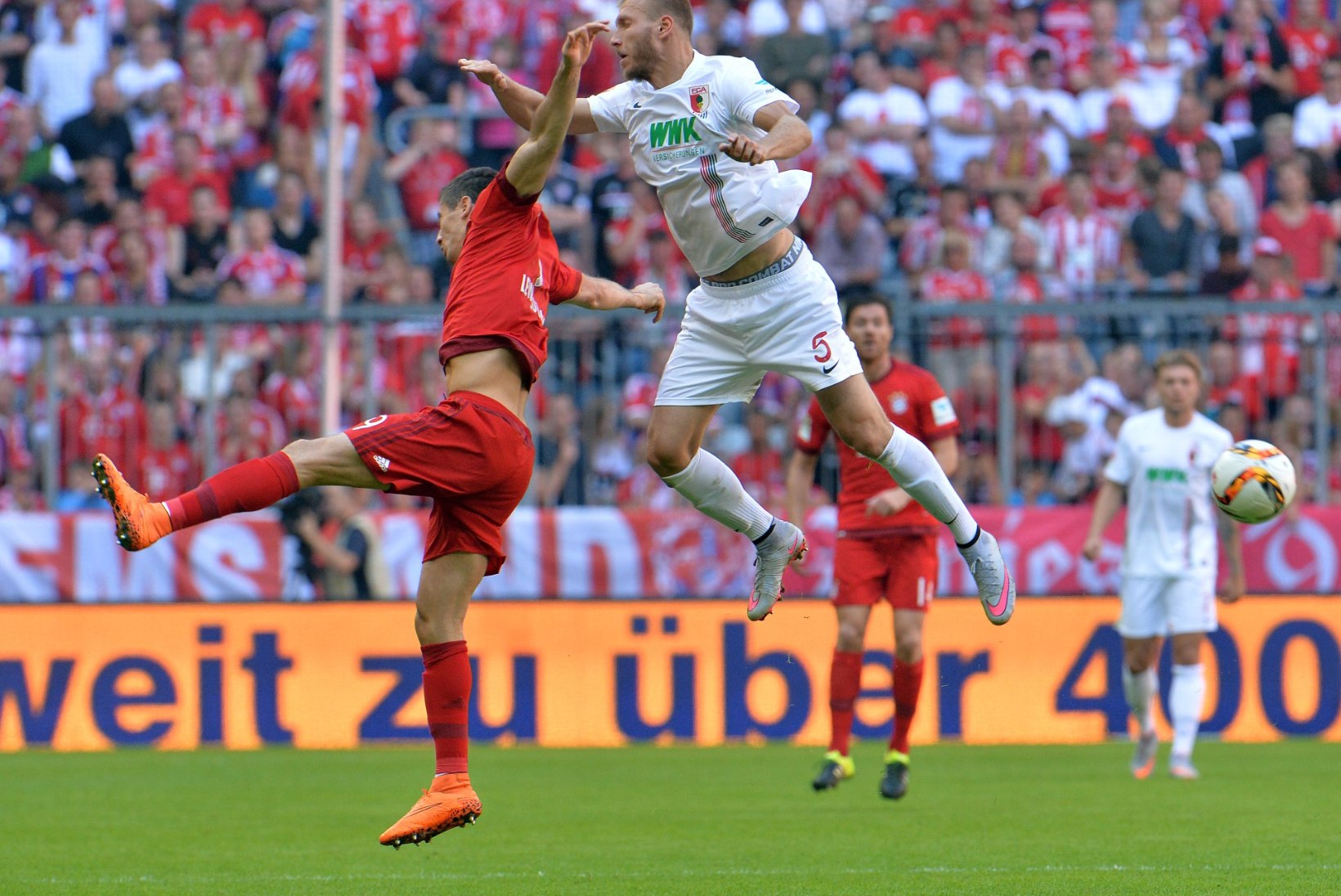 Ragnar Klavan ja Augsburg langesid Bundesligas väljalangemistsooni