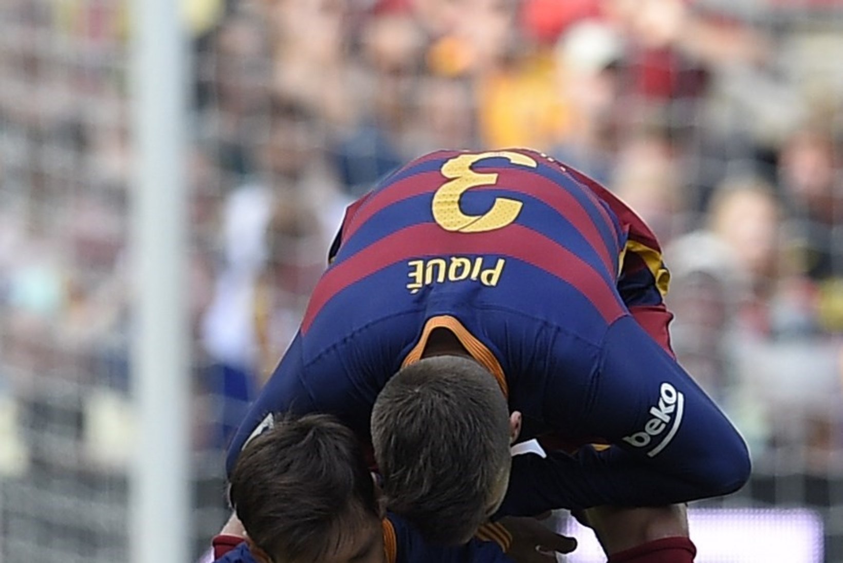 AMETLIK: Lionel Messi sai kuni kaheks kuuks vigastada