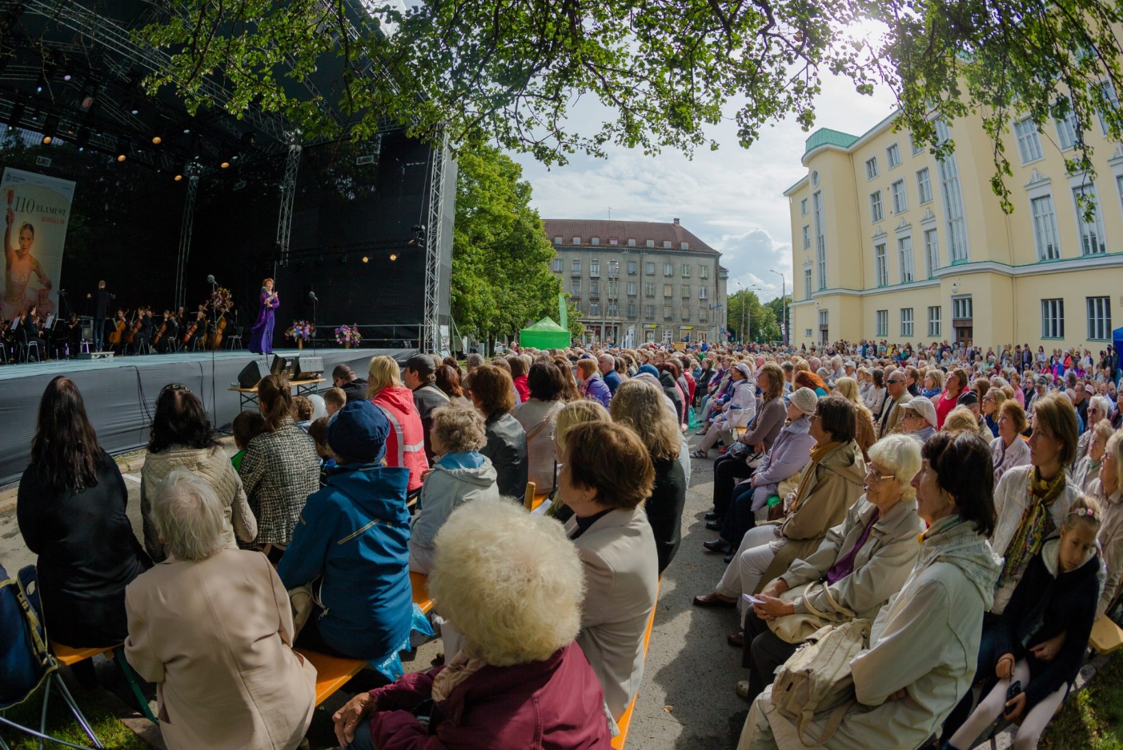 GALERII | Estonias peeti meeleolukat teatrilaata