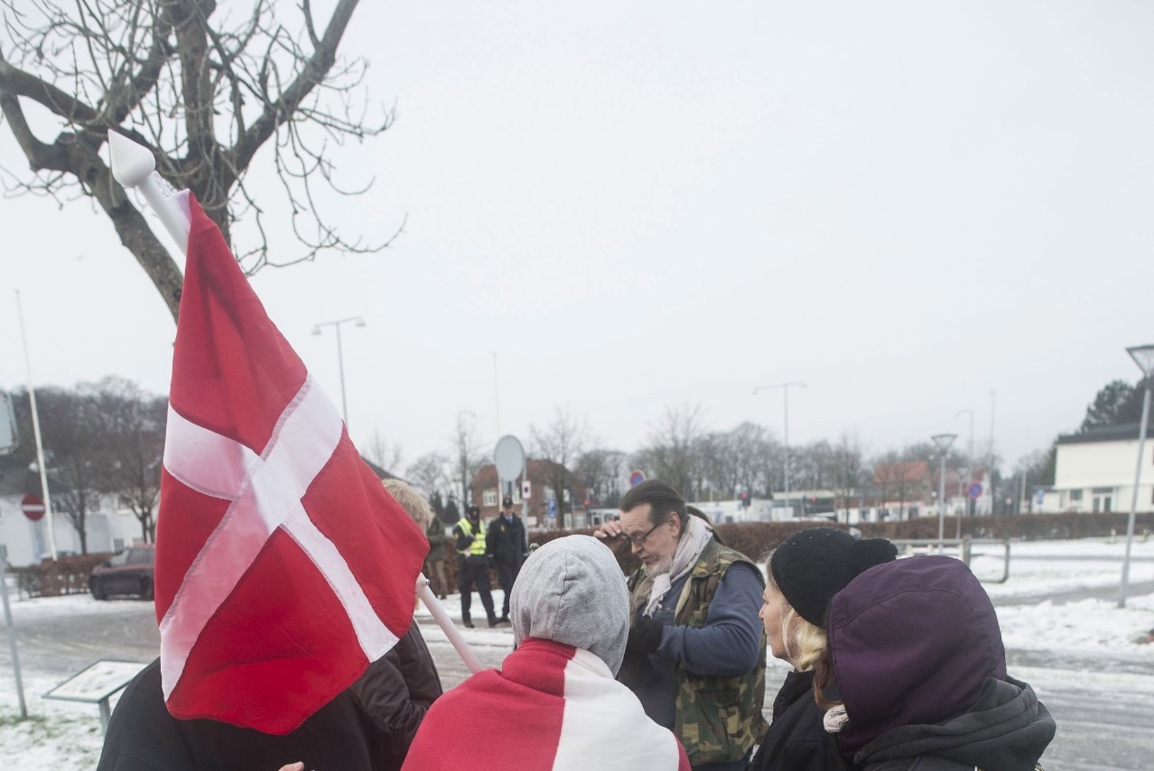 Taani valitsus tahab migrantidelt majutustasuks väärtasju, kriitikud toovad võrdluse Natsi-Saksamaaga