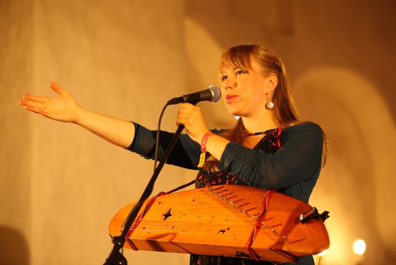 Mari Kalkun nomineeriti esimese eestlasena Soome muusikaauhinnale