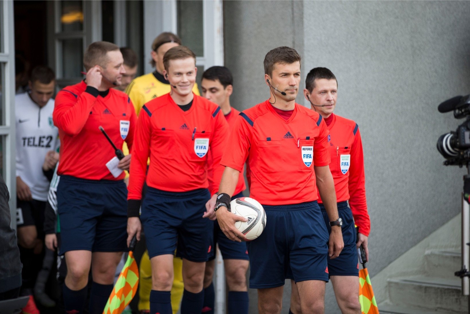 Eesti jalgpallis kehtib tippkohtunikele totaalne panustamiskeeld
