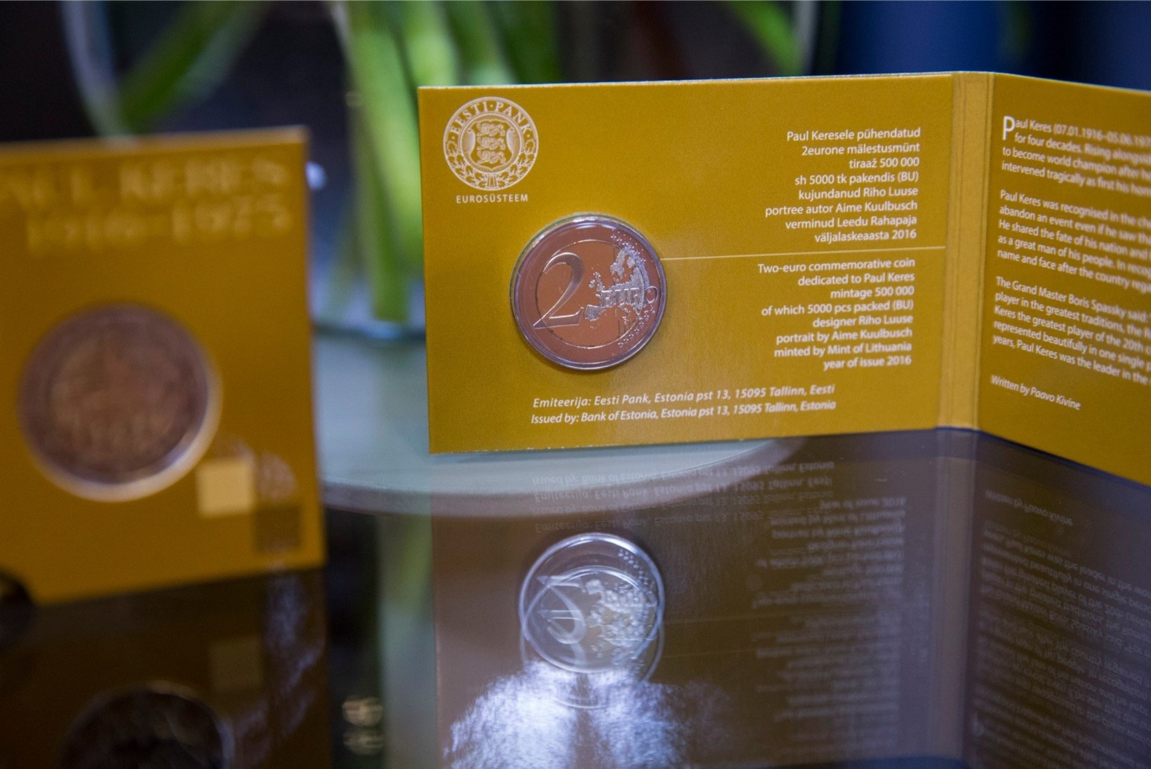 GALERII | Paul Keres jäädvustati 2-eurosele mündile ja postmargile