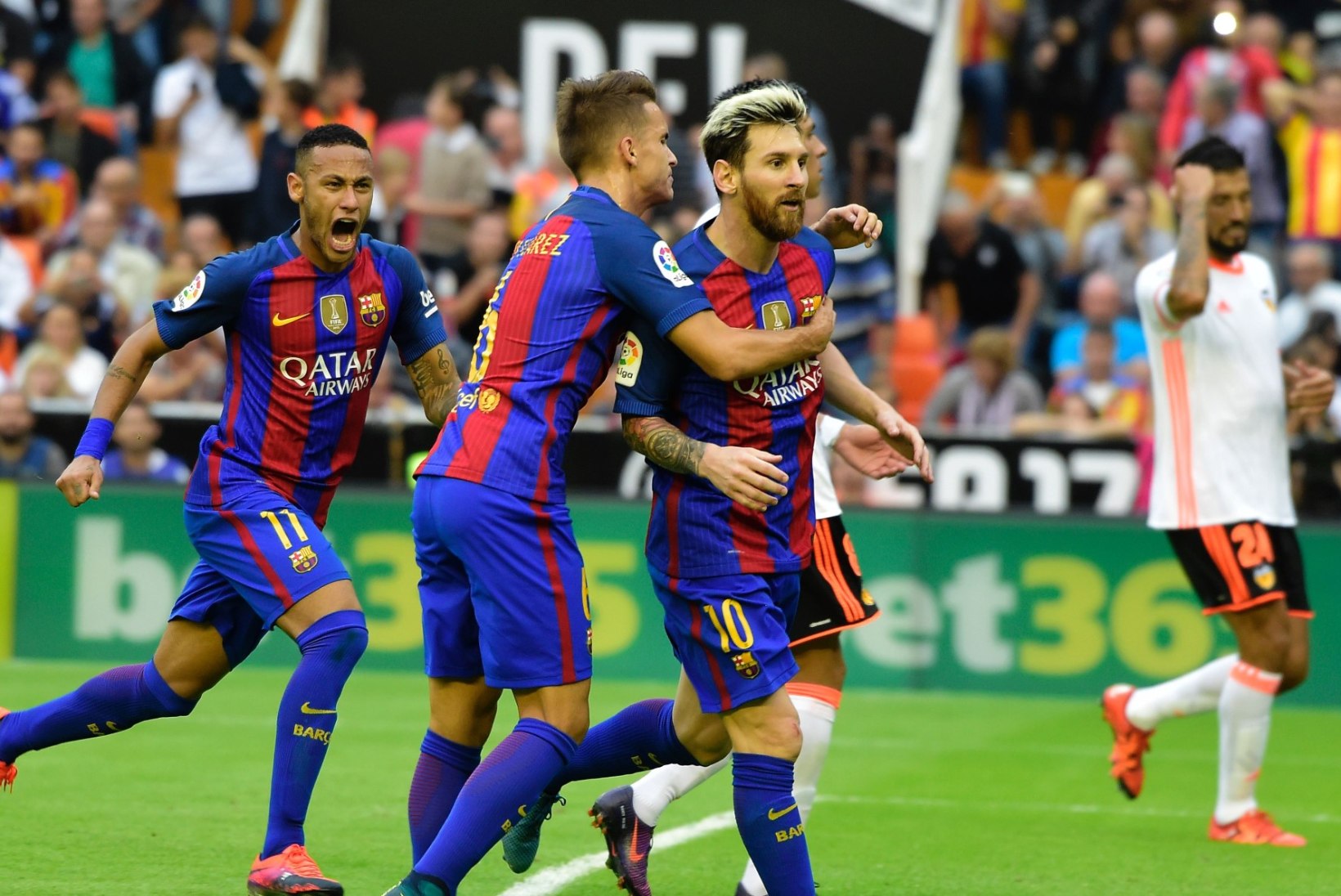 GALERII | Vägevas hoos Messi päästis Barcelonale viimasel hetkel võidu