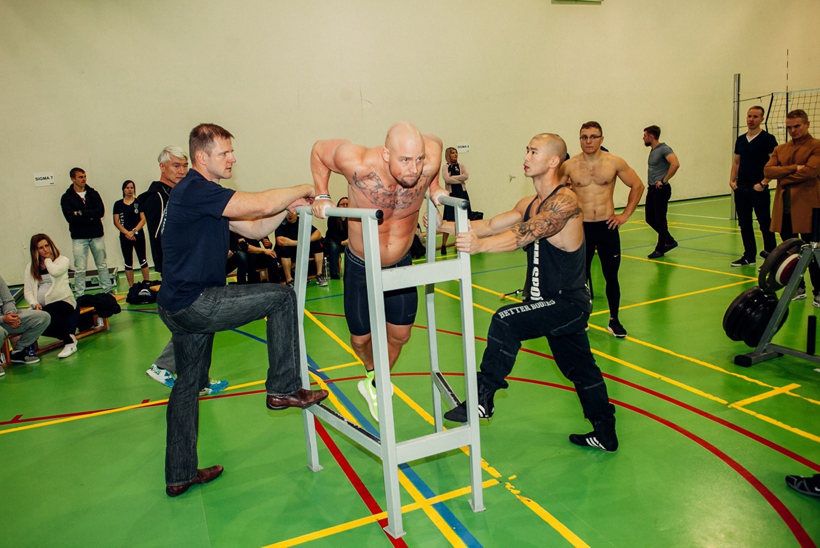 FOTOD JA VIDEO | Vägevad mehed ja naised selgitasid Tallinnas uue populaarsust koguva fitness-võistluse Euroopa meistrid