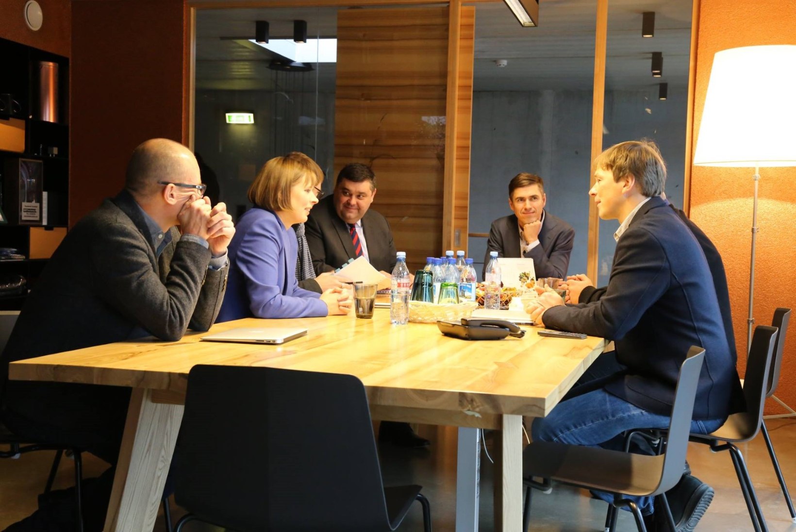 FOTOD | President Kaljulaid Ida-Virumaal: Eesti on üks kogukond