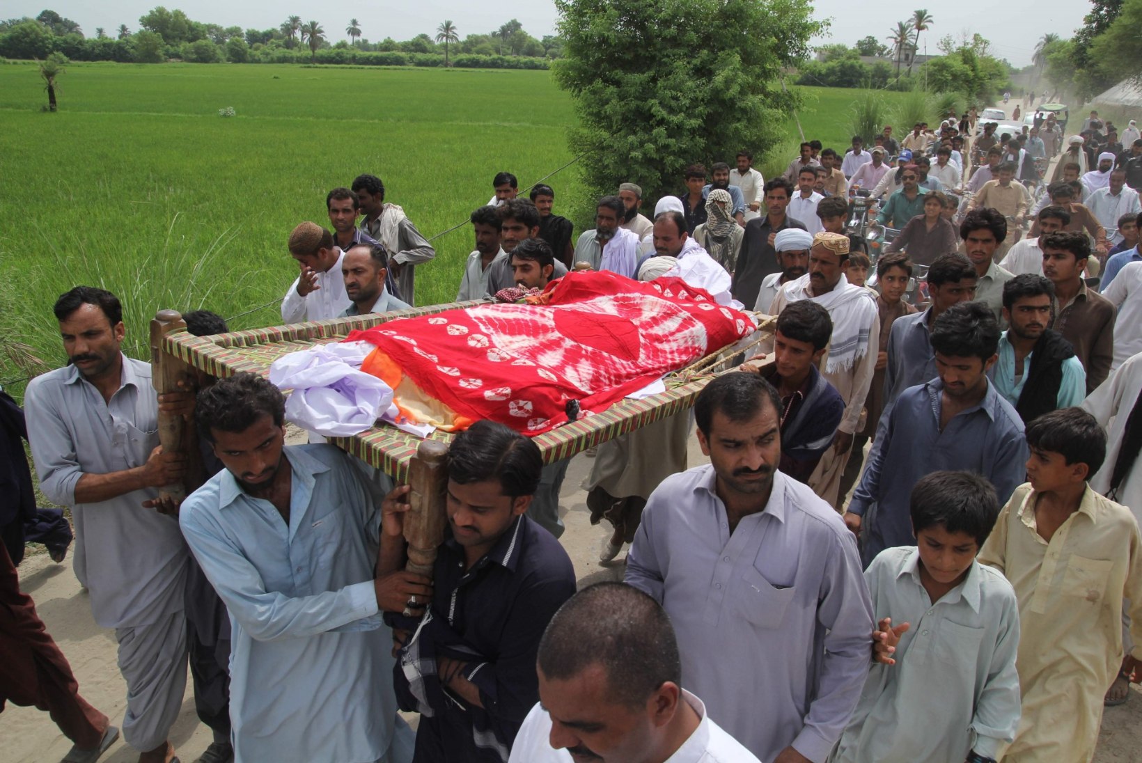 Pakistanis karmistati aumõrvadega seotud karistusi