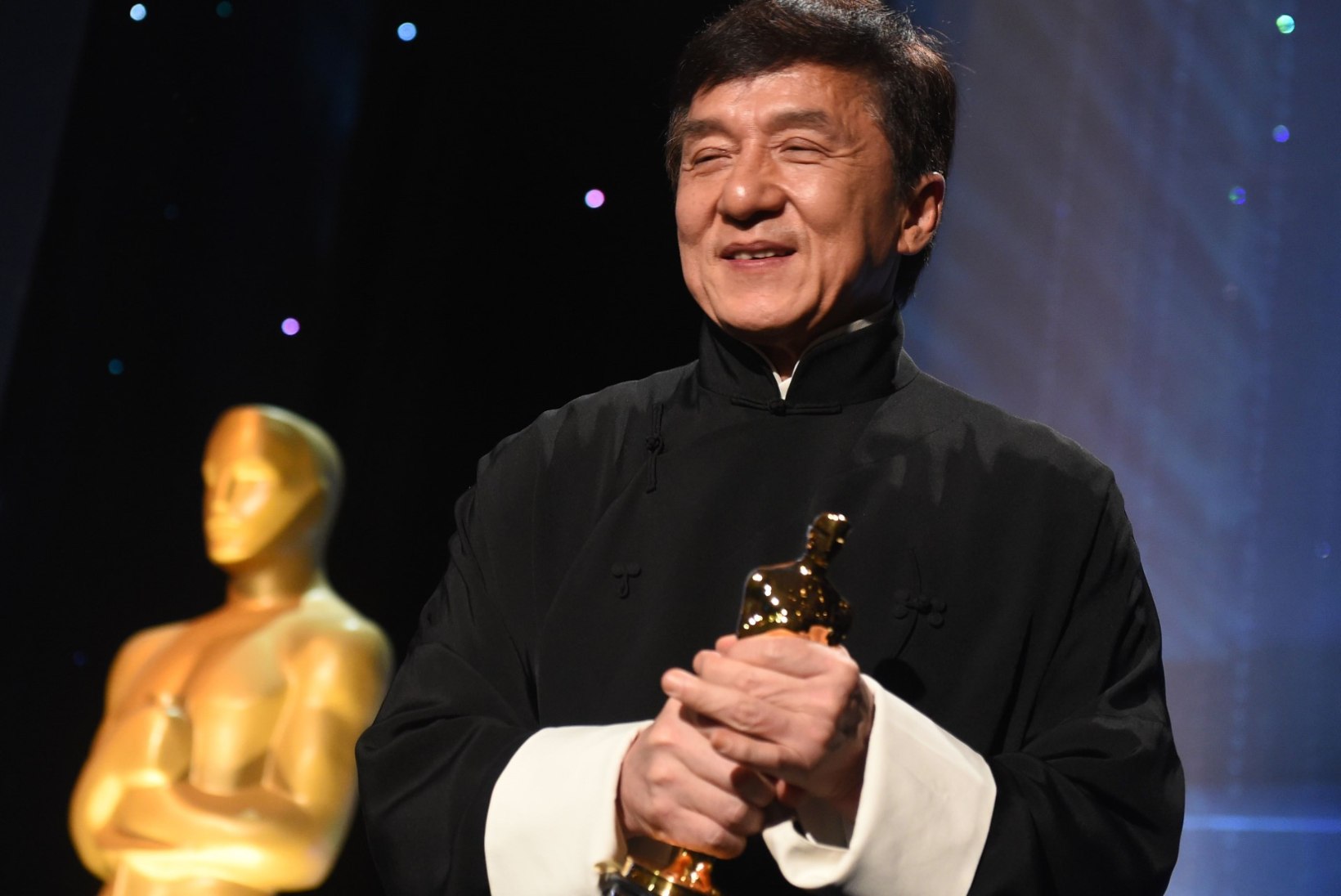 Jackie Chan pälvis elutöö Oscari