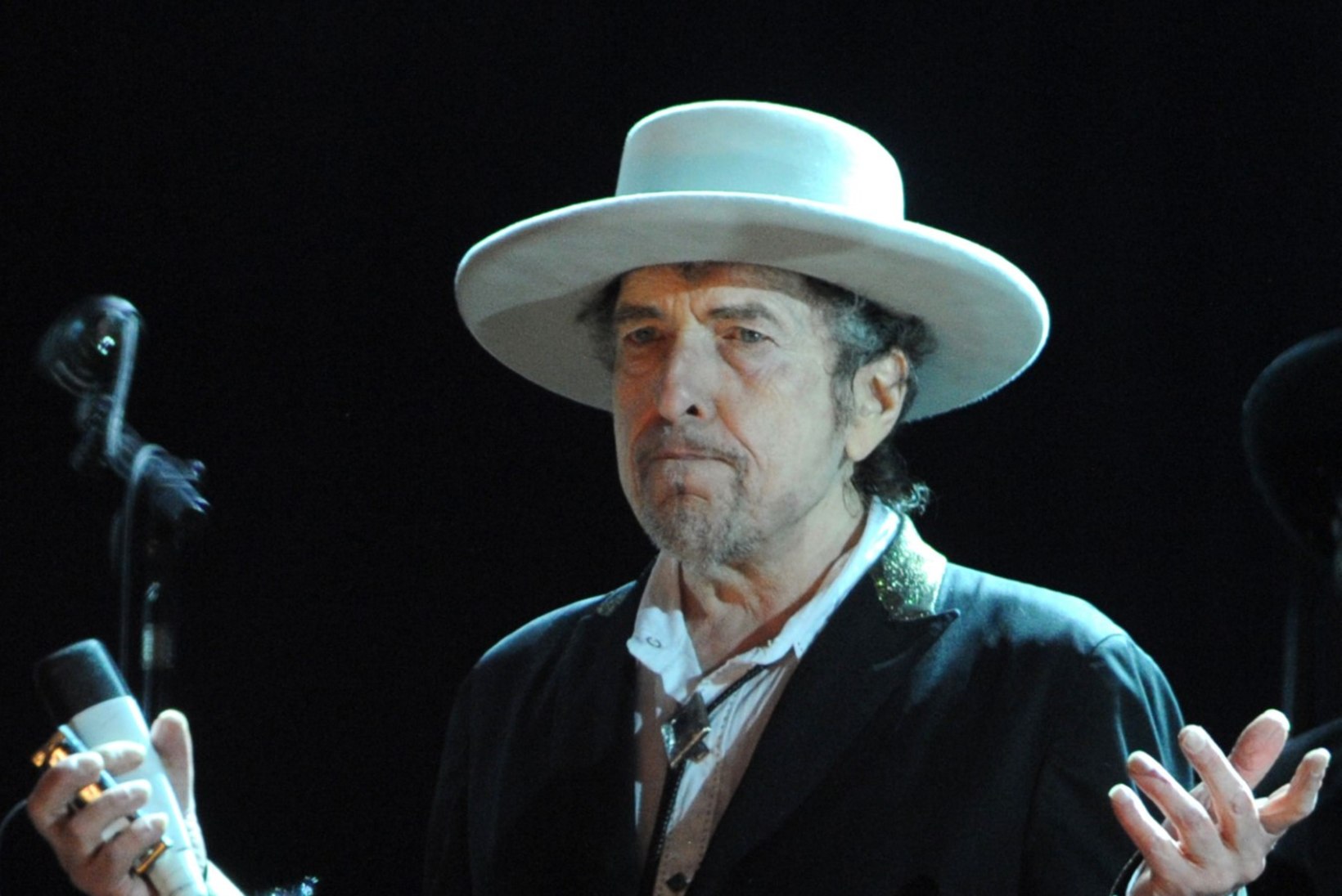 Bob Dylan ei sõida Nobeli auhinda vastu võtma