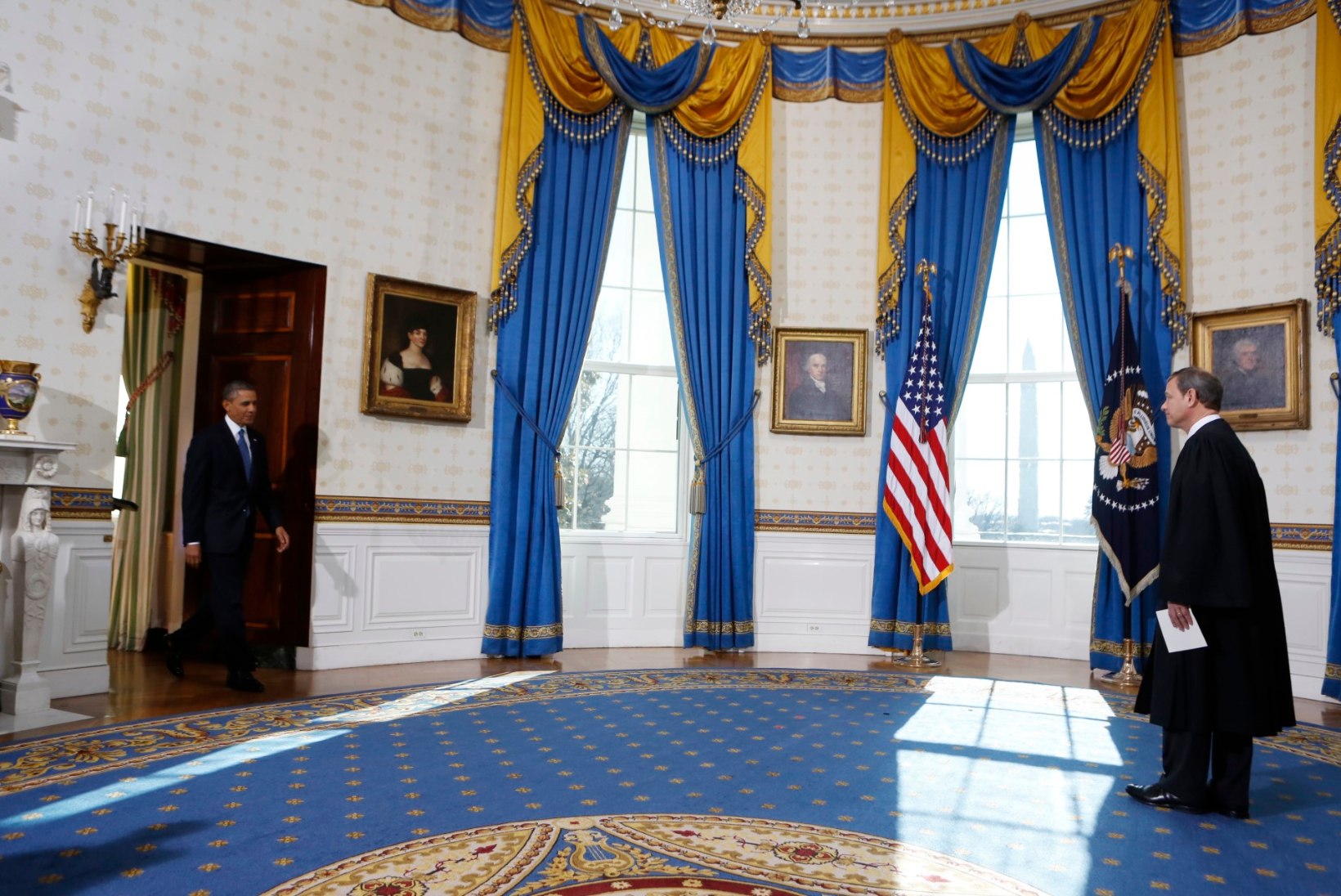 VIDEO JA FOTOD | Proua Obama võttis pidulikult vastu Valge Maja jõulupuu