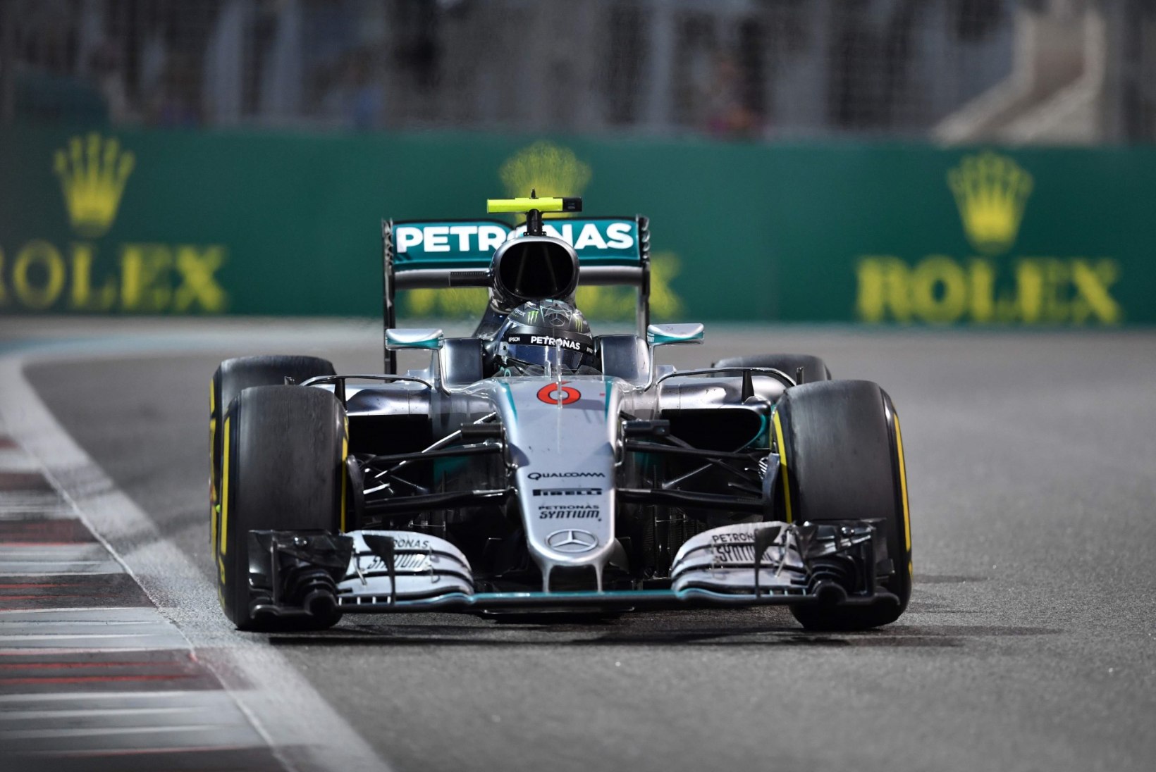 NII SEE JUHTUS | Nico Rosberg krooniti F1 maailmameistriks! 