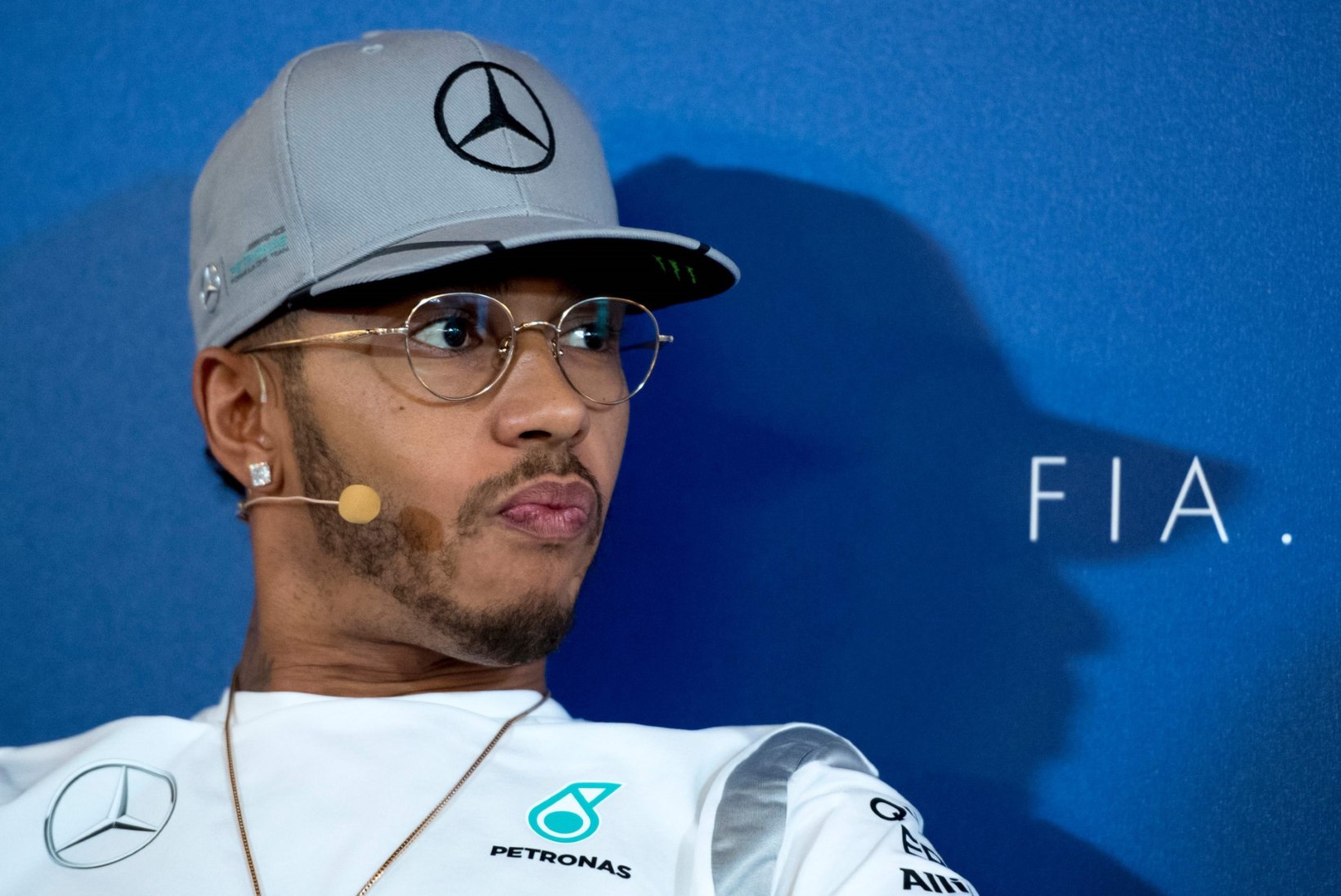 Lewis Hamilton: minu tiim näitas minu suhtes üles lugupidamatust, probleem pole siiani lahendatud