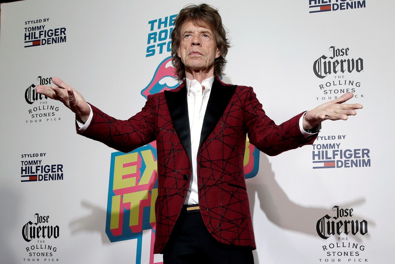 Vene modell eitab salasuhet Mick Jaggeriga