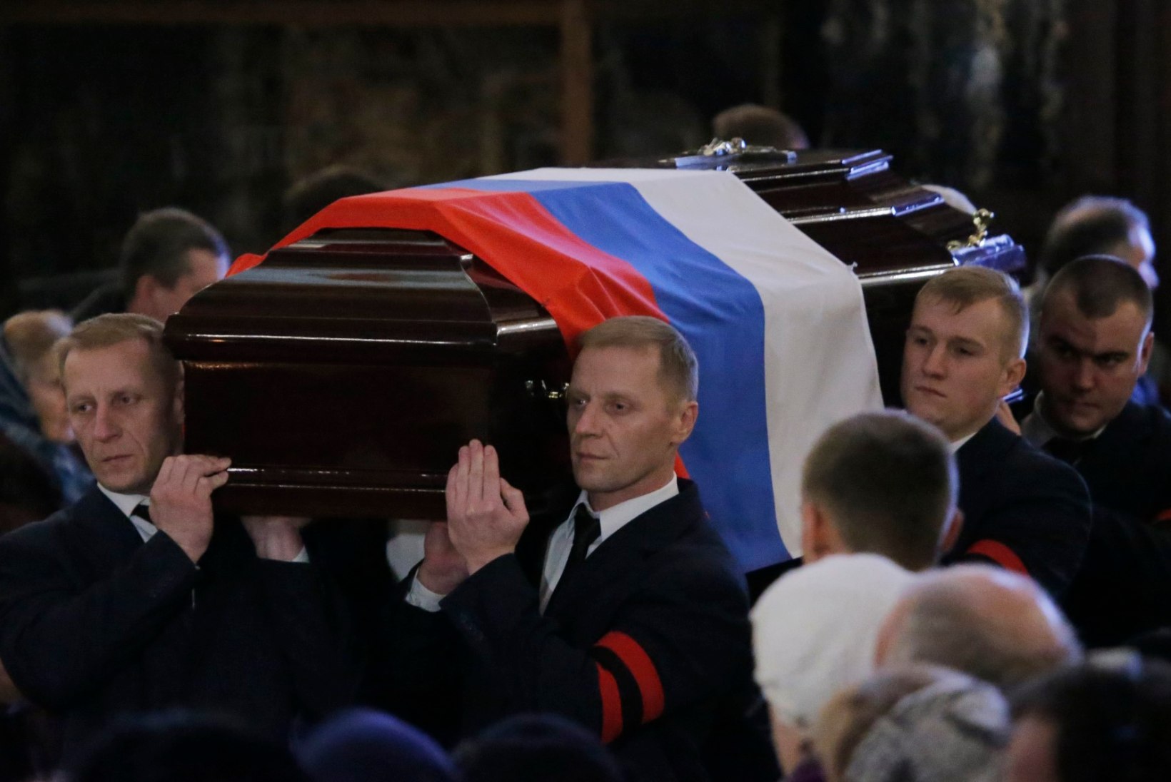GALERII | Moskvas maeti Türgis tapetud suursaadik, Putin lükkas pressikonverentsi homsele