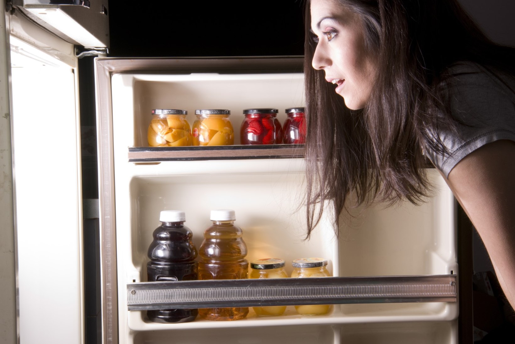 7 nippi, kuidas toitu külmikus hoida 