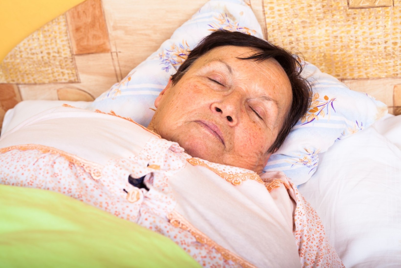 Vähene uni suurendab eakatel infarktiohtu