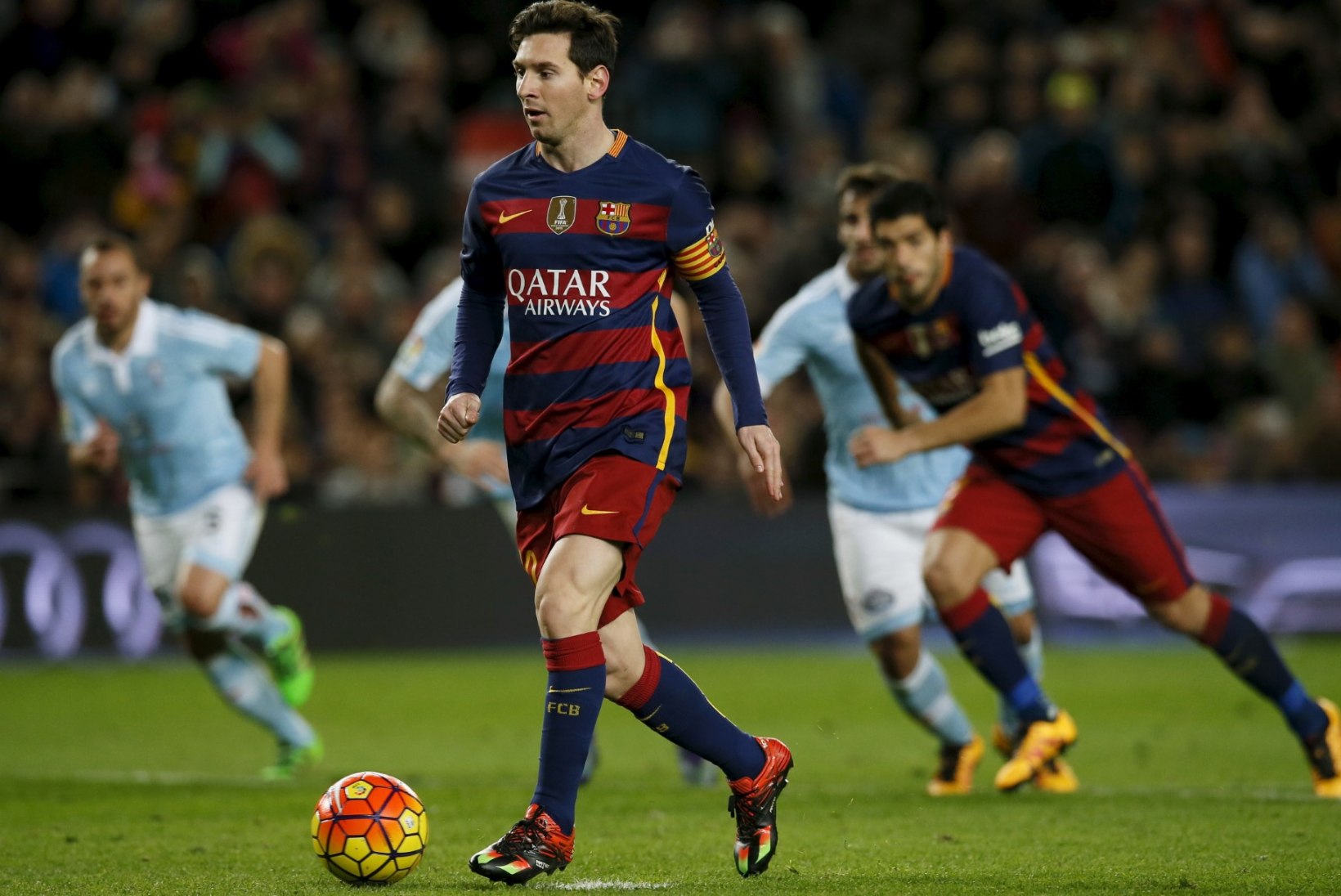 Messi "eksis" penaltilöögil, söötes Suarezele! Värav poleks tohtinud lugeda
