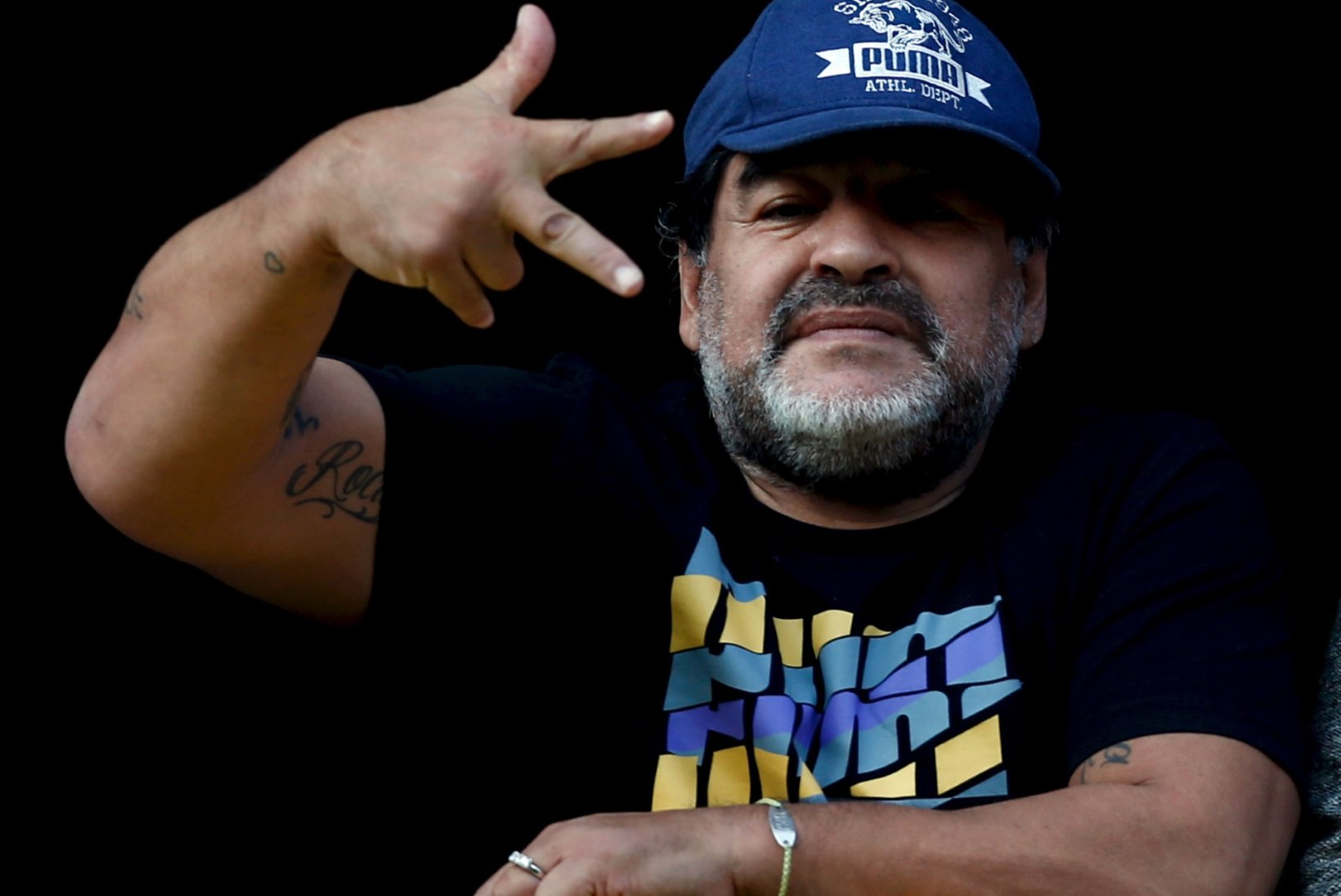Maradona: FIFA uus president on reetur, Blatter ja Platini peaksid elu lõpuni türmi minema