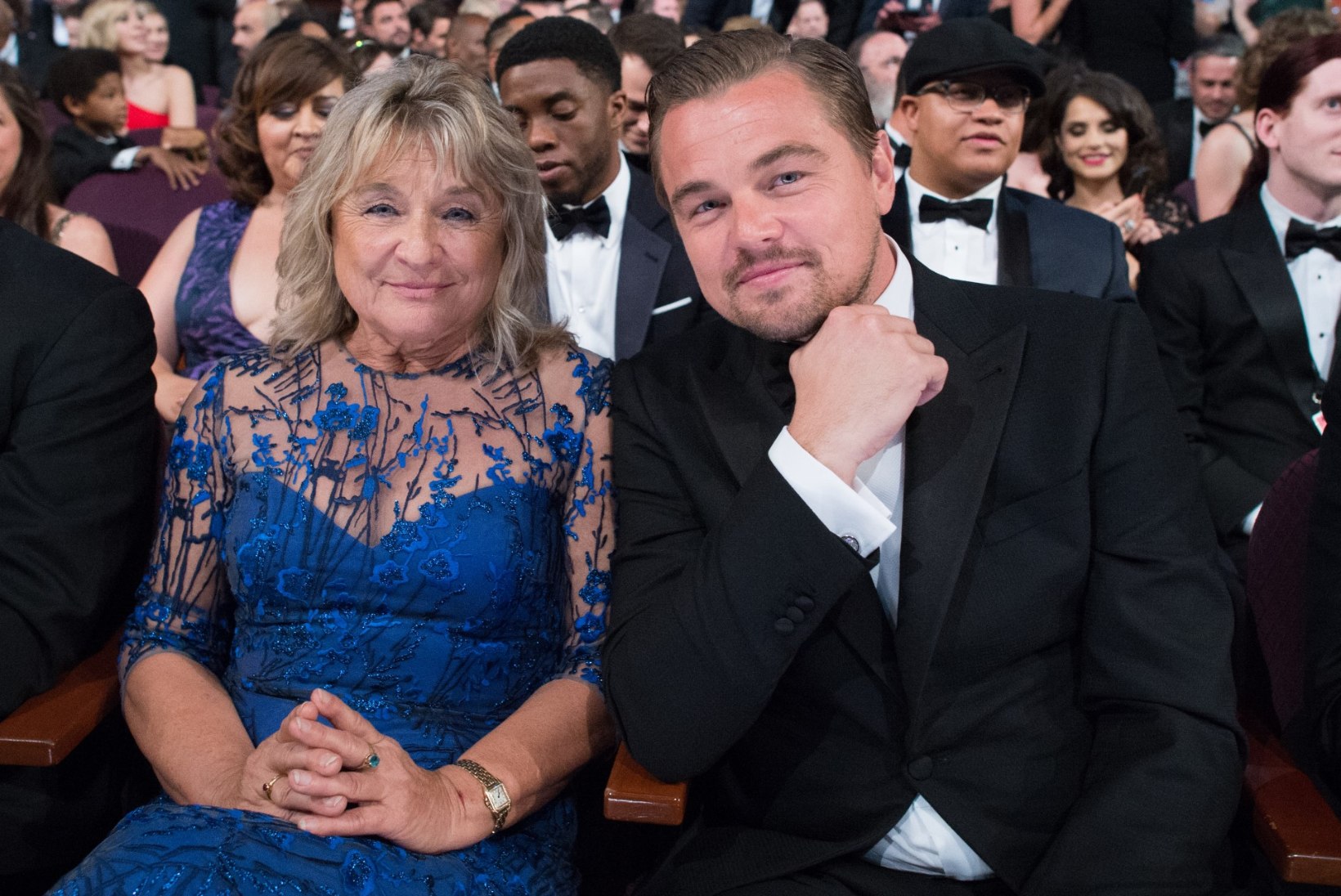 Ema karvased kaenlaalused rikkusid DiCaprio pereportree