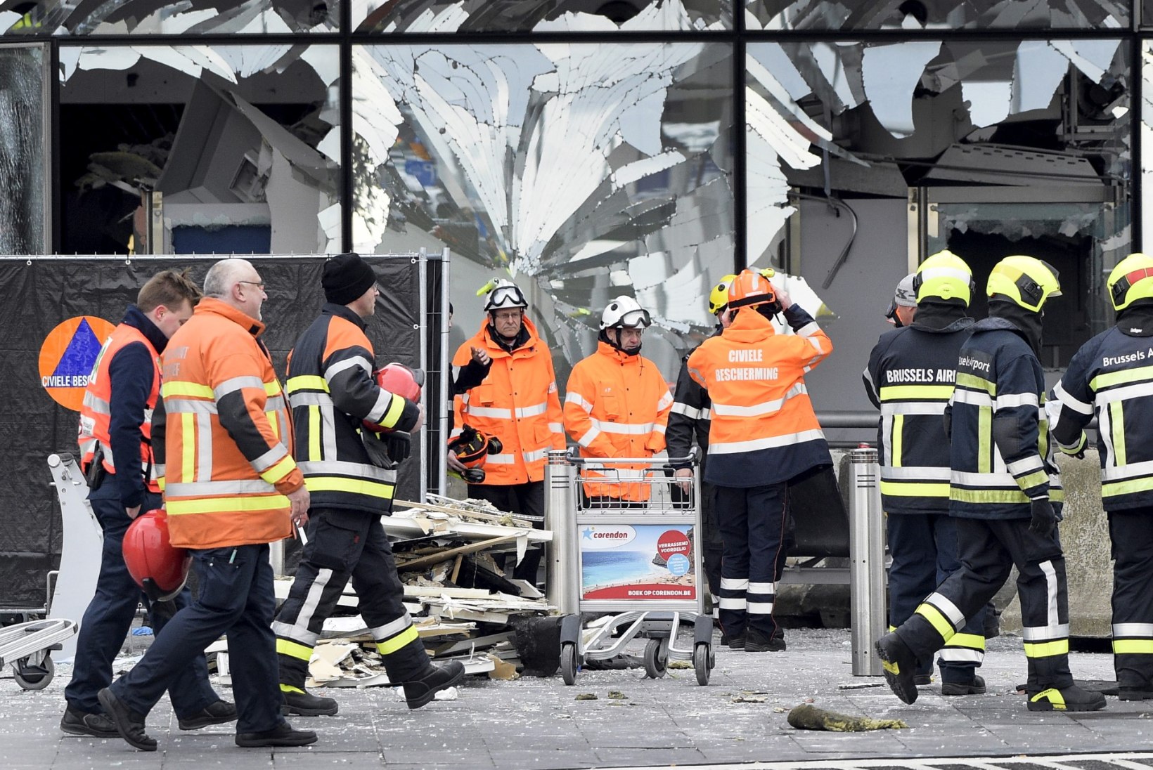 OTSEBLOGI | Brüsseli pommiplahvatused võisid korraldada viis terroristi. Abdeslam eitab oma seotust Brüsseli terroriga