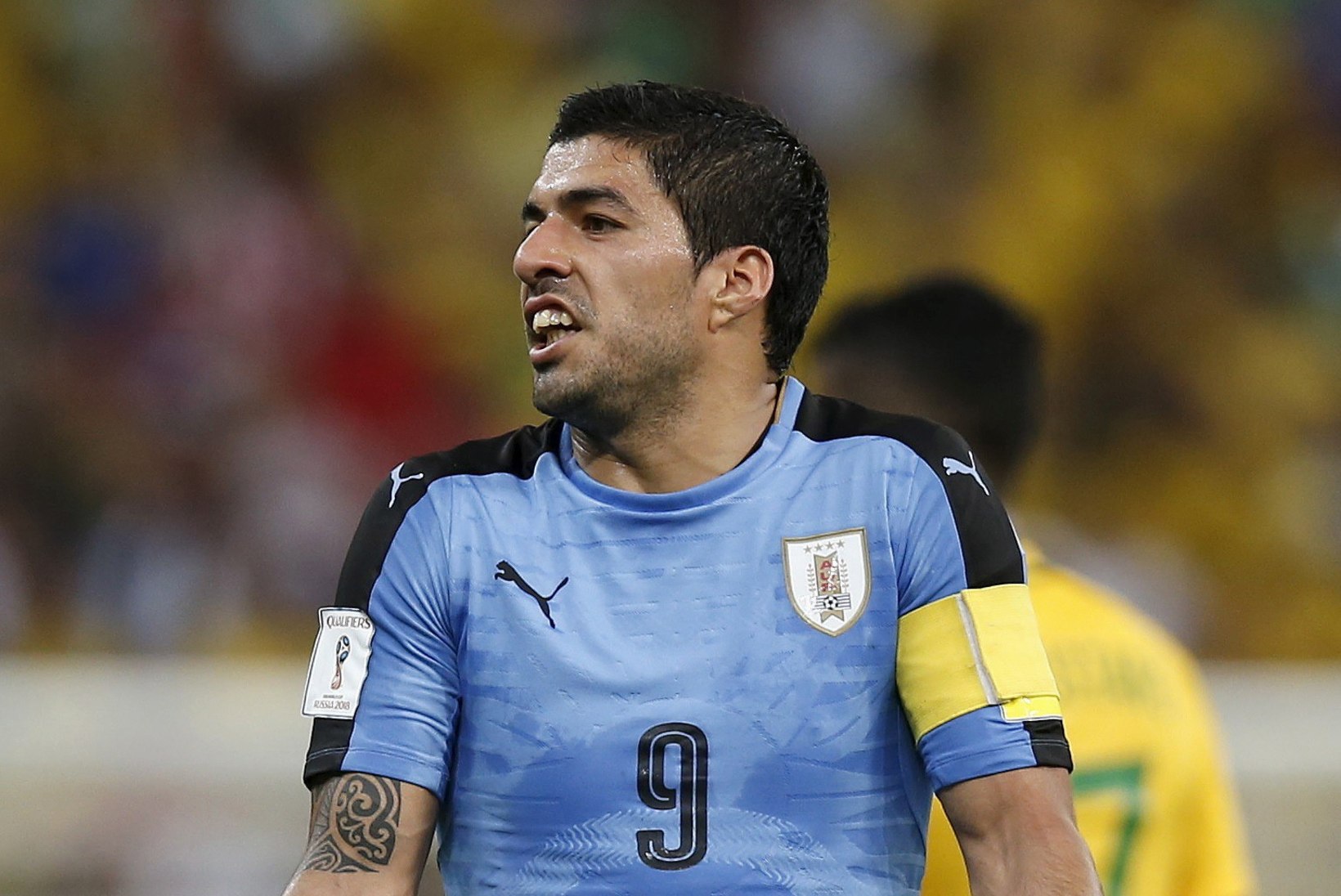 Brasiilia läks 2:0 juhtima, hammustamiskeelu järel naasnud Suarez aitas Uruguai viigini