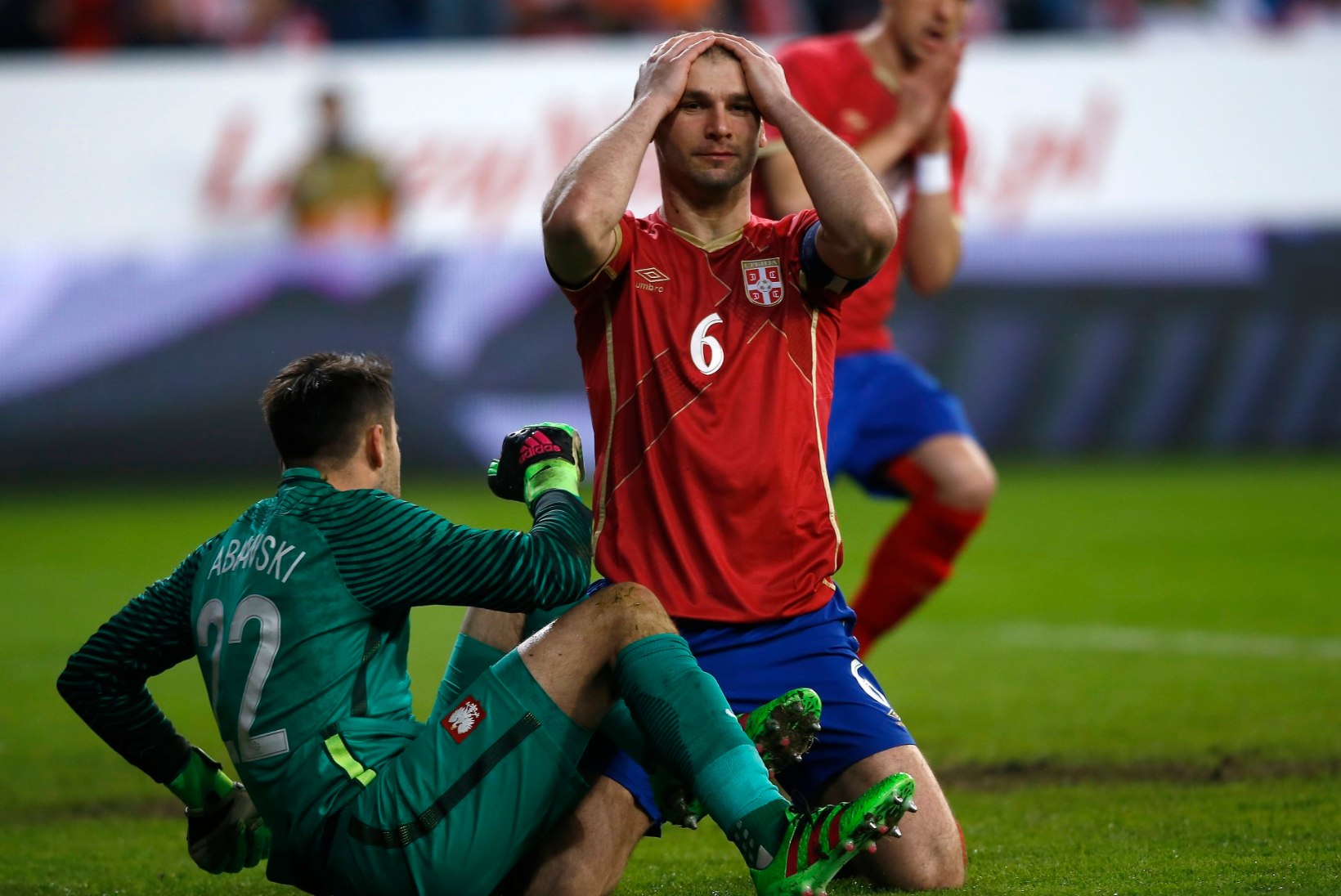 Serbia kapten ja Chelsea staar Branislav Ivanovic: avapoolaega kontrollis Eesti