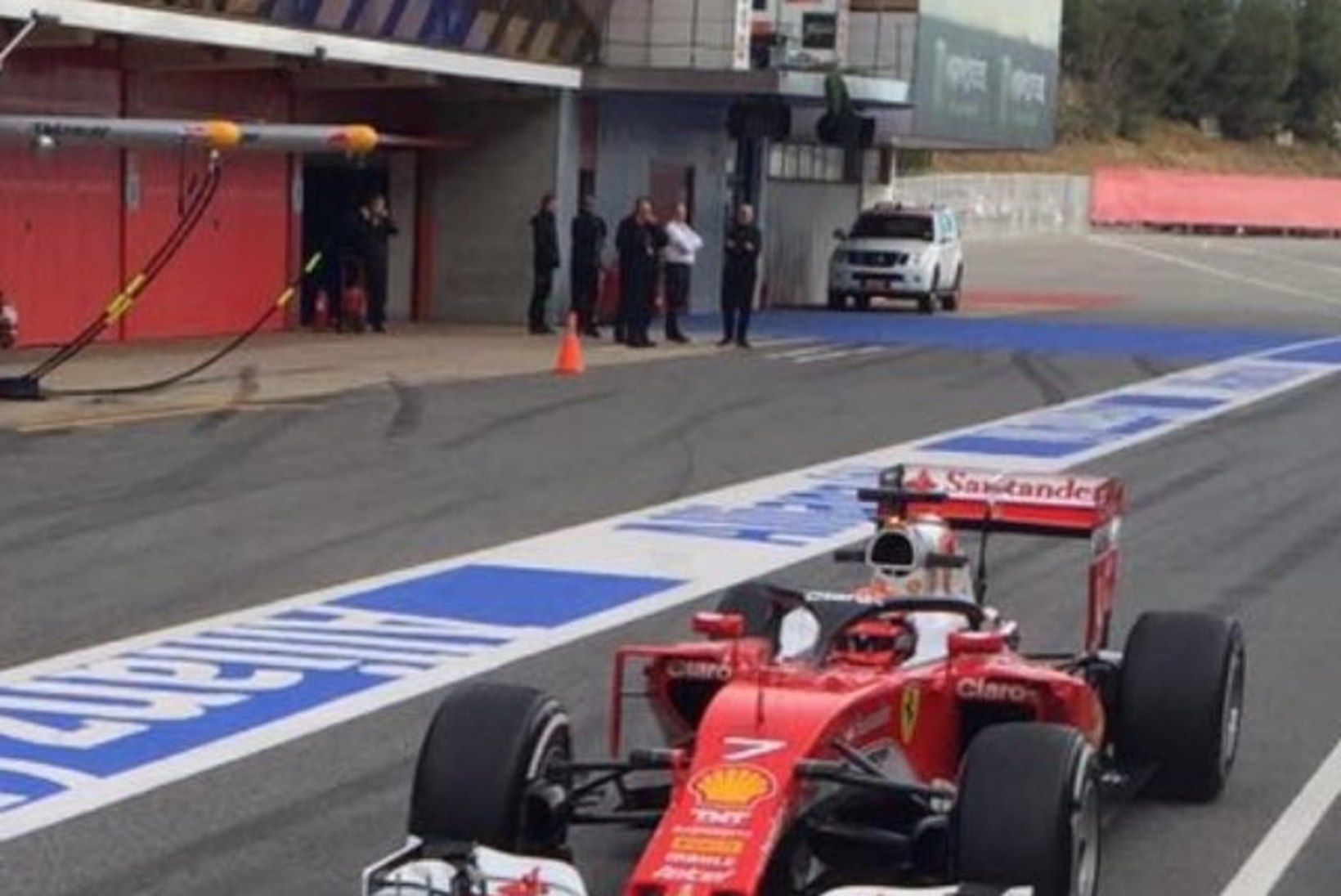 FOTO | Ferrari kruttis testil vormelile tulevikutehnika, mis peaks surmaõnnetused F1-sarjast elimineerima