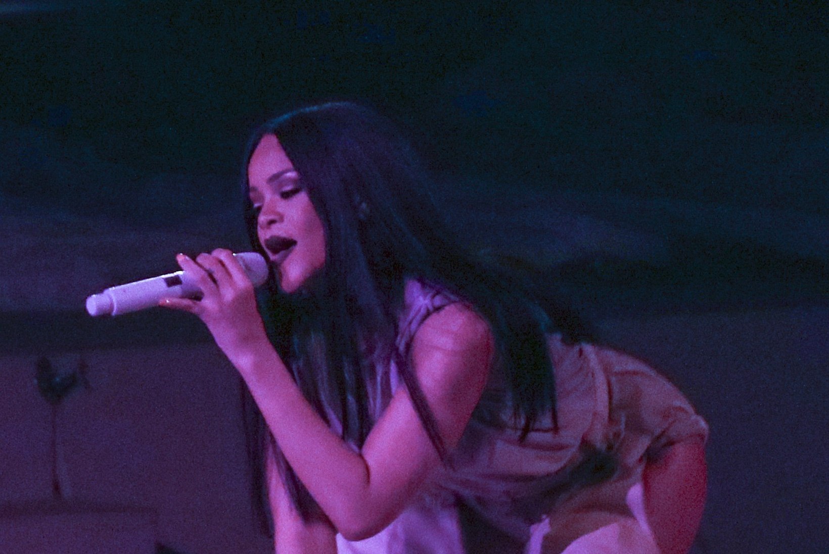 FOTOSÜÜDISTUS: Rihanna on maiustamisega liiale läinud?!