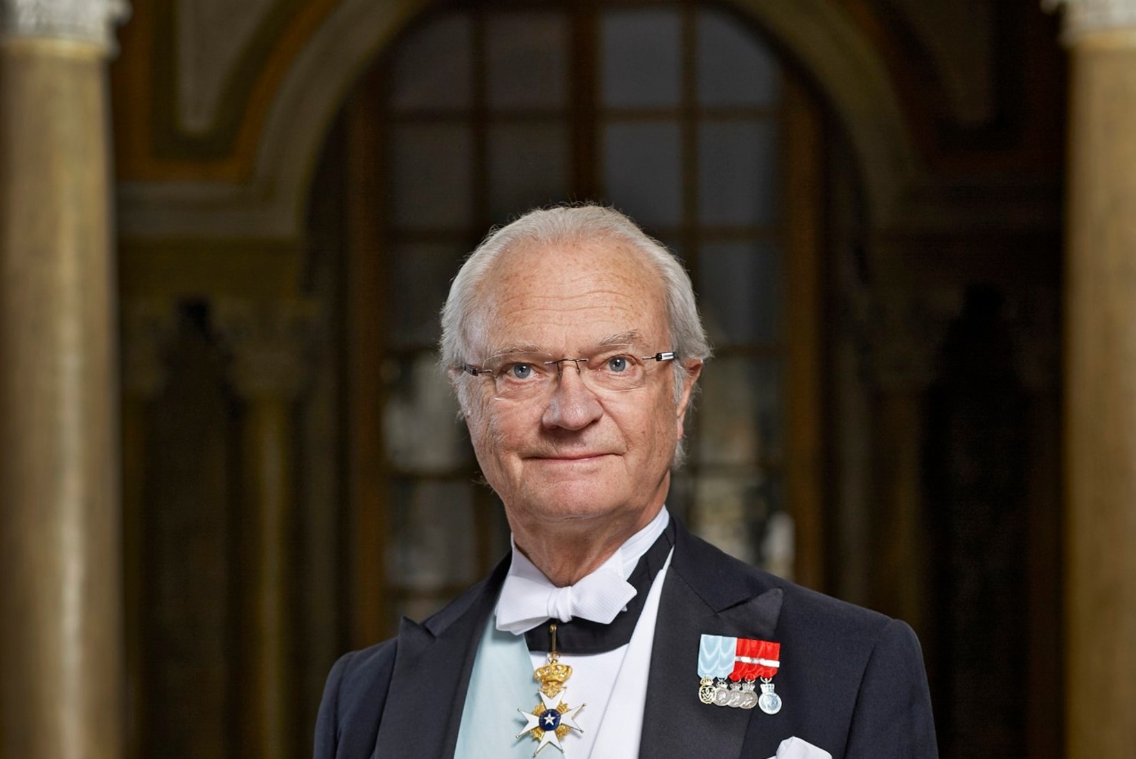 Carl XVI Gustafi päästsid seksiskandaalist viis kuninglikku beebit