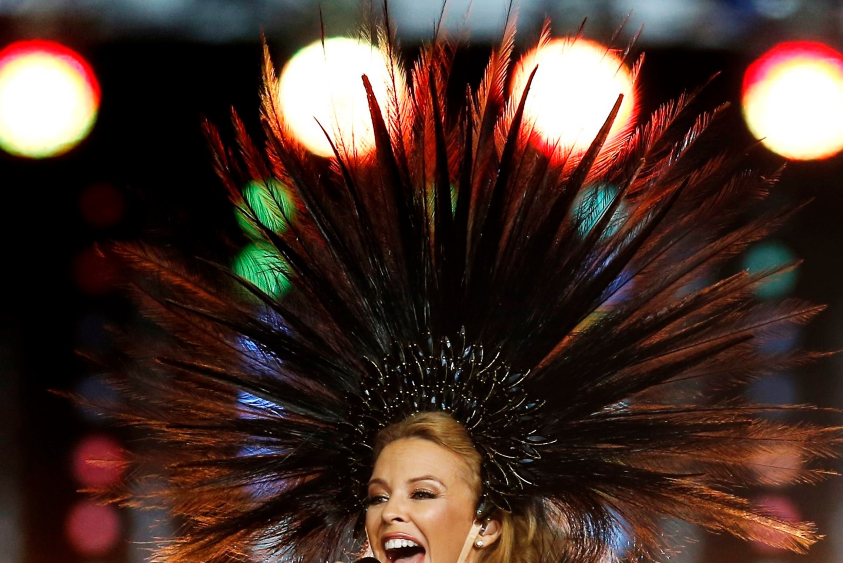 Kylie Minogue esineb kuninganna Elizabeth II 90. sünnipäeva peol
