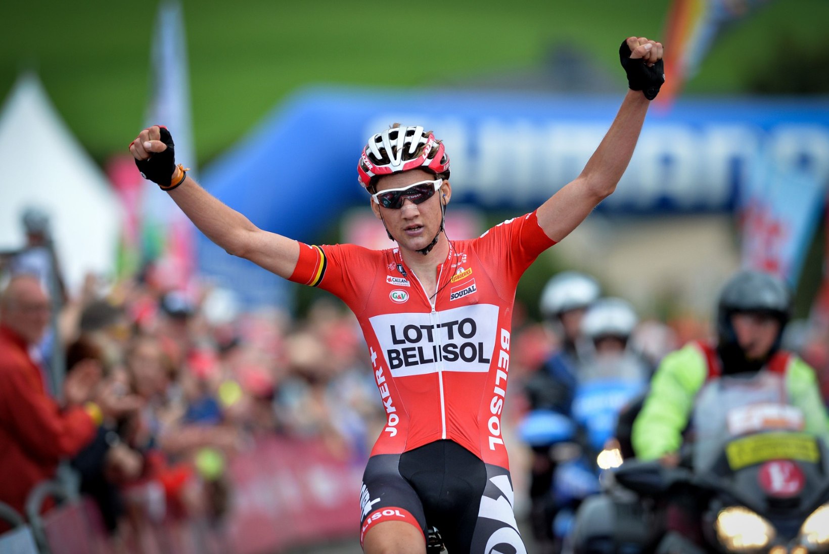 Belgia rattur võitis Giro etapi soolosõiduga