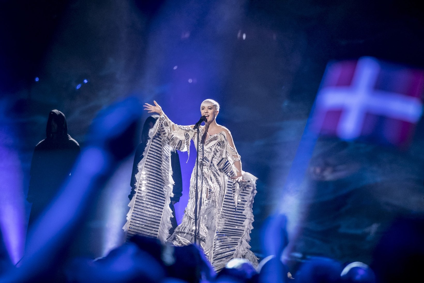 FINAALI KÕIGE-KÕIGEMAD: tuled ja kristallid Eurovisioni laval