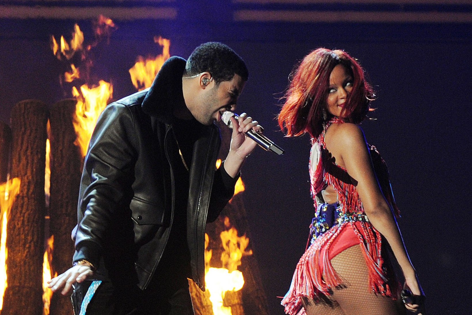 Väide: Rihanna ja Drake on juba kuude kaupa salamisi semminud