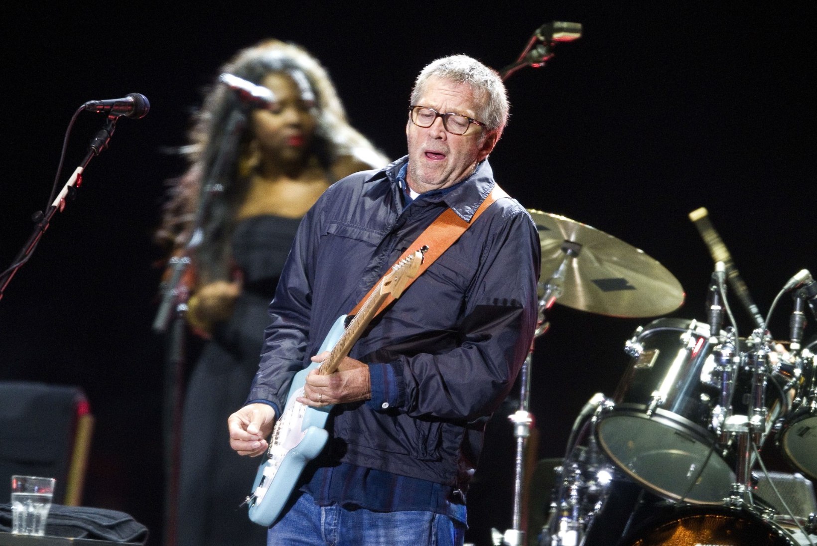 Kitarrilegend Eric Clapton piinleb valudes