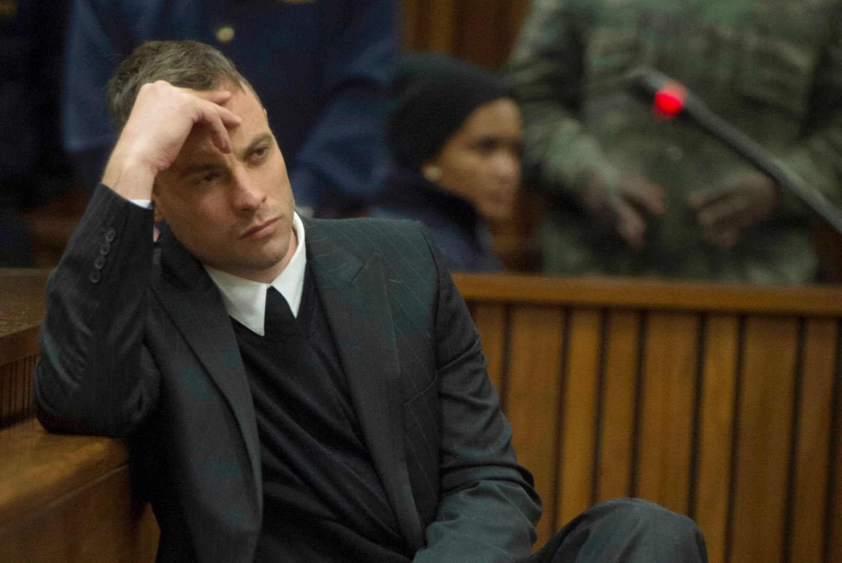 Pistoriuse tapetud kallima isa: "Oscar peab maksma!"