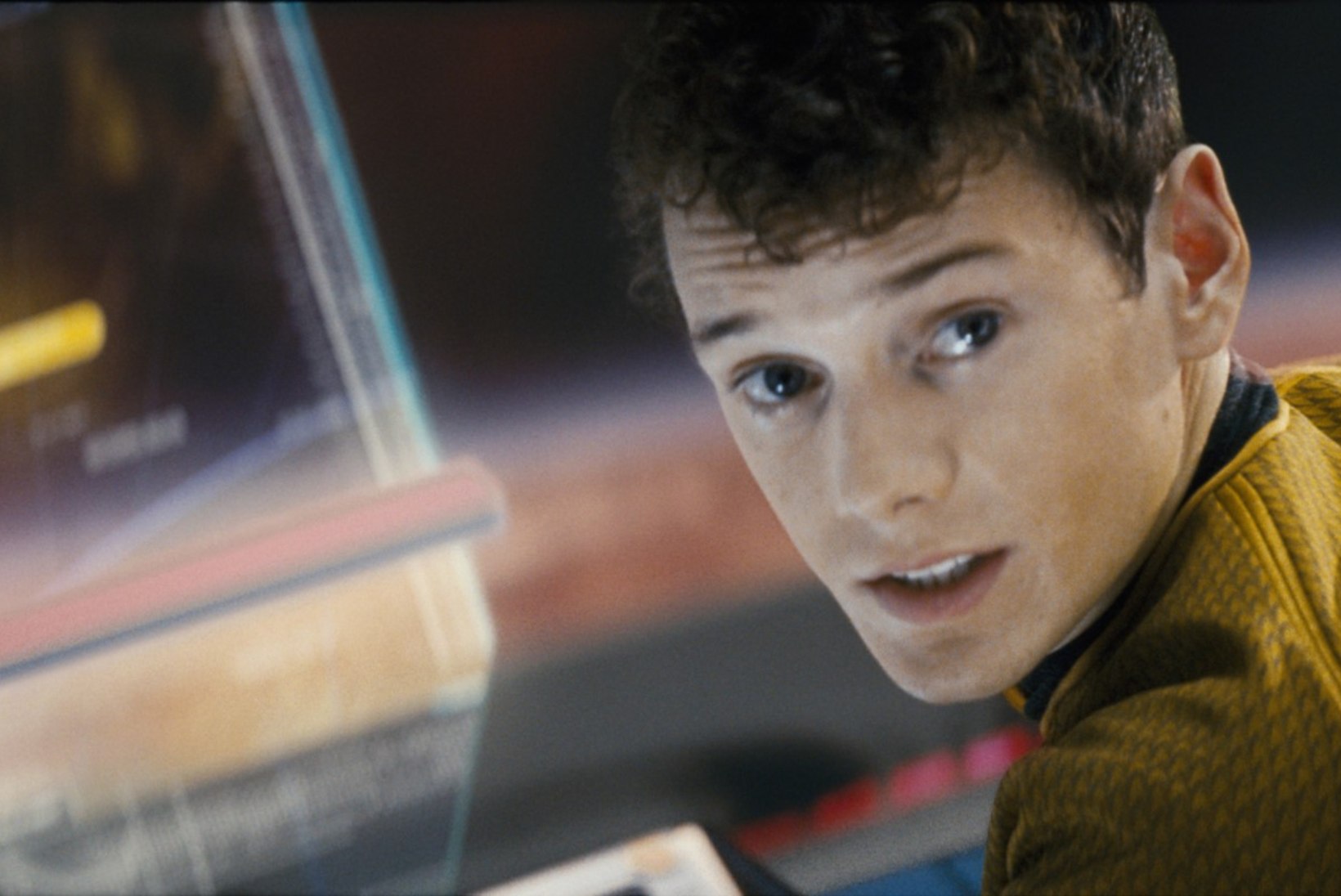 Džiip lömastas noore "Star Treki" näitleja
