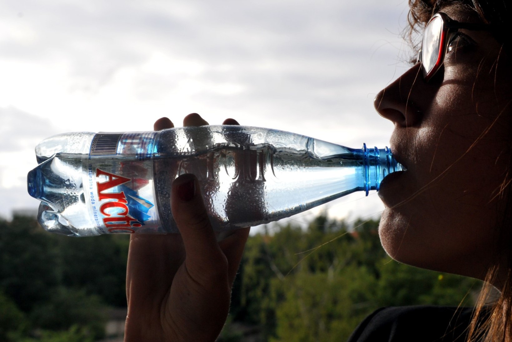 Kümme põhjust, miks oma tervisele mõeldes rohkem vett juua