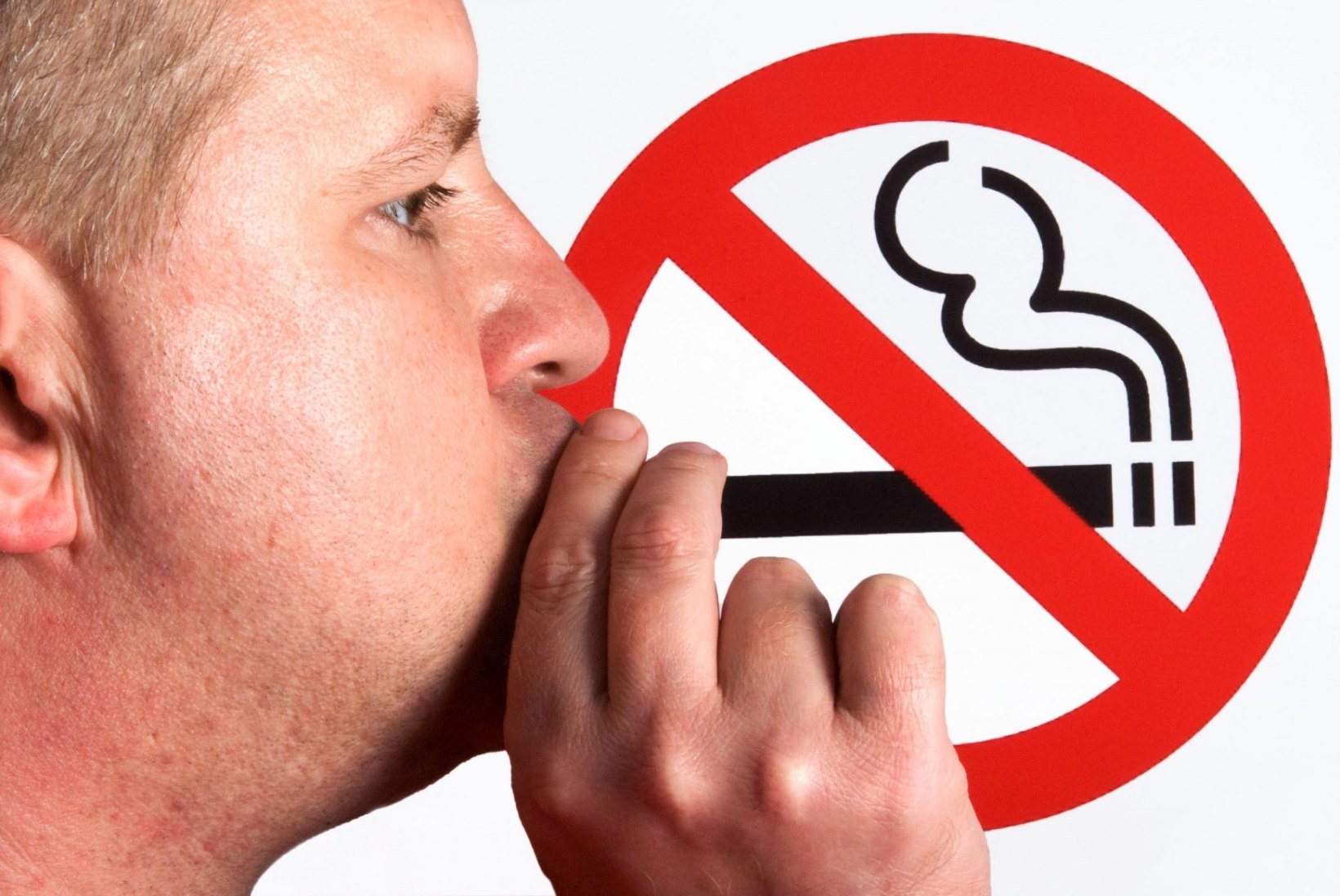 Suitsetamisest loobumisel ära karda võõrutusnähte ja leia asendustegevus