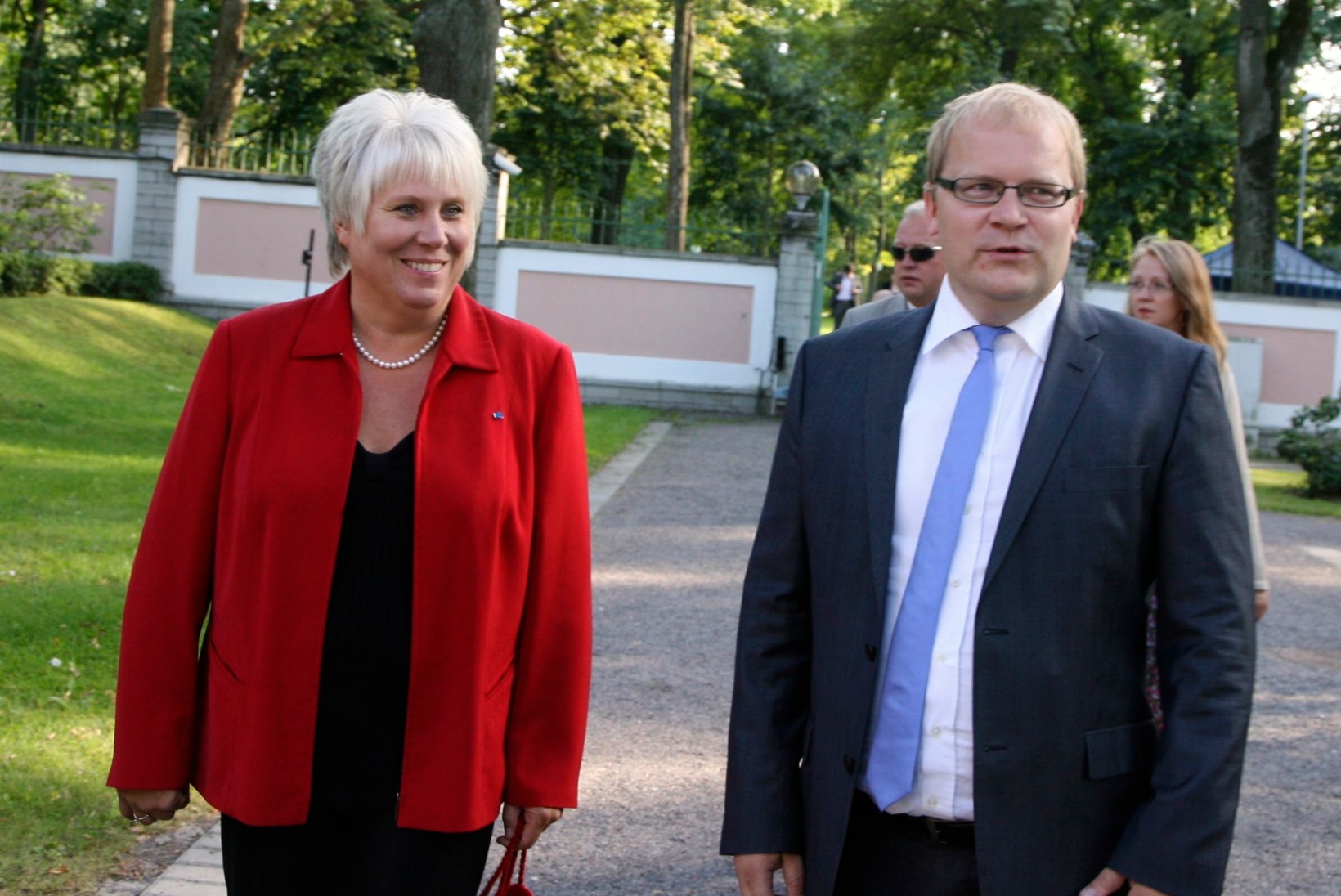 RAHVA OMA PRESIDENT I Rahva presidendi ralli finaalis lähevad vastakuti Marina Kaljurand ja Urmas Paet