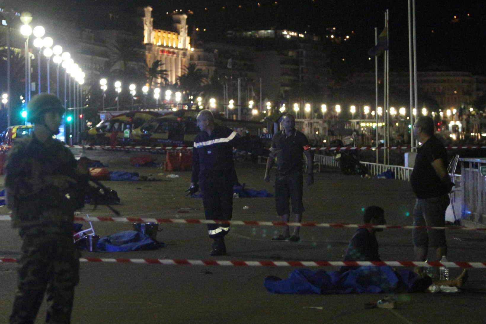 "AK" teeb Nice'i terrorirünnakust erisaate