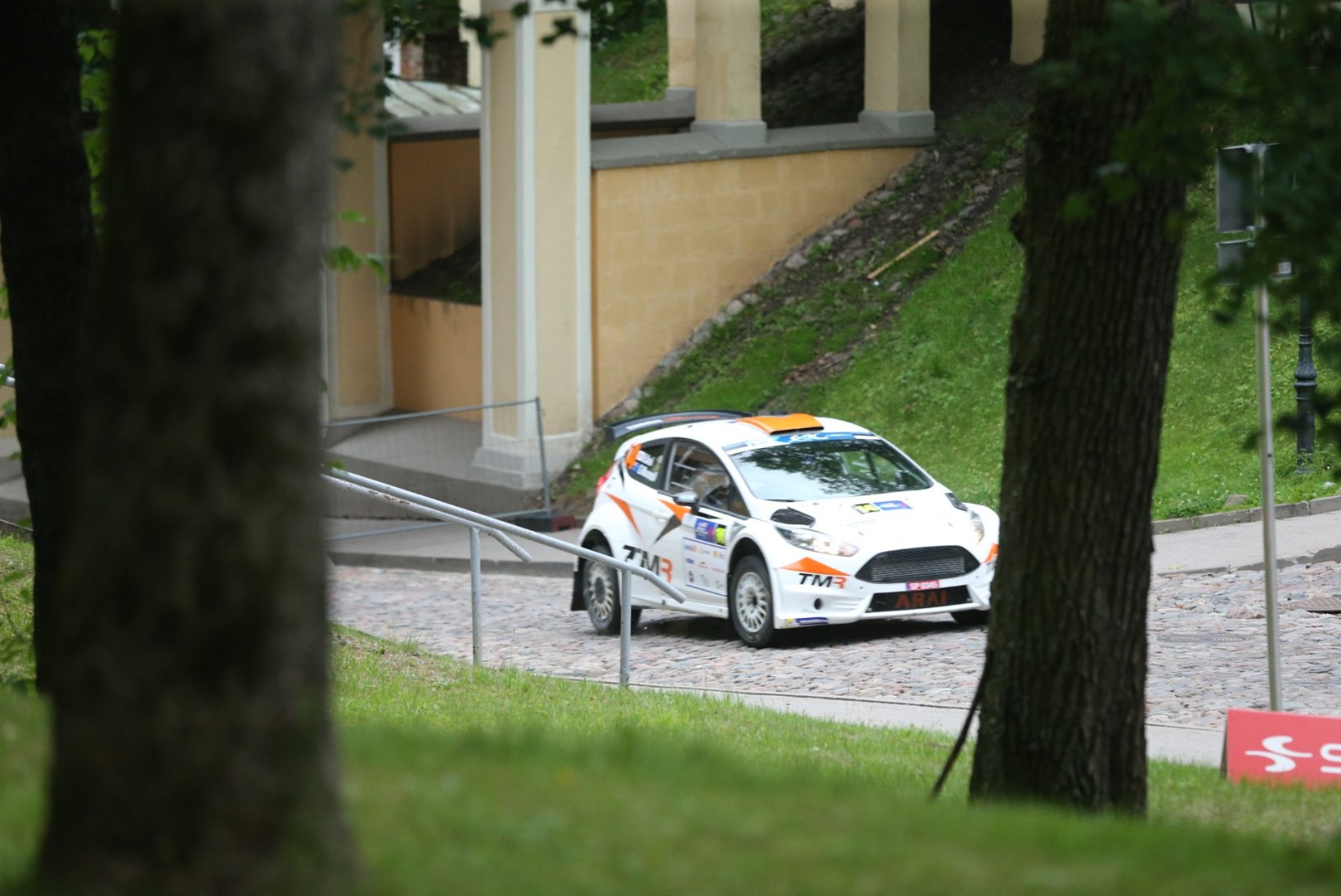 GALERII | Neli kiireimat eestlast mahtusid Rally Estonia Tartu linnakatsel 0,7 sekundi sisse